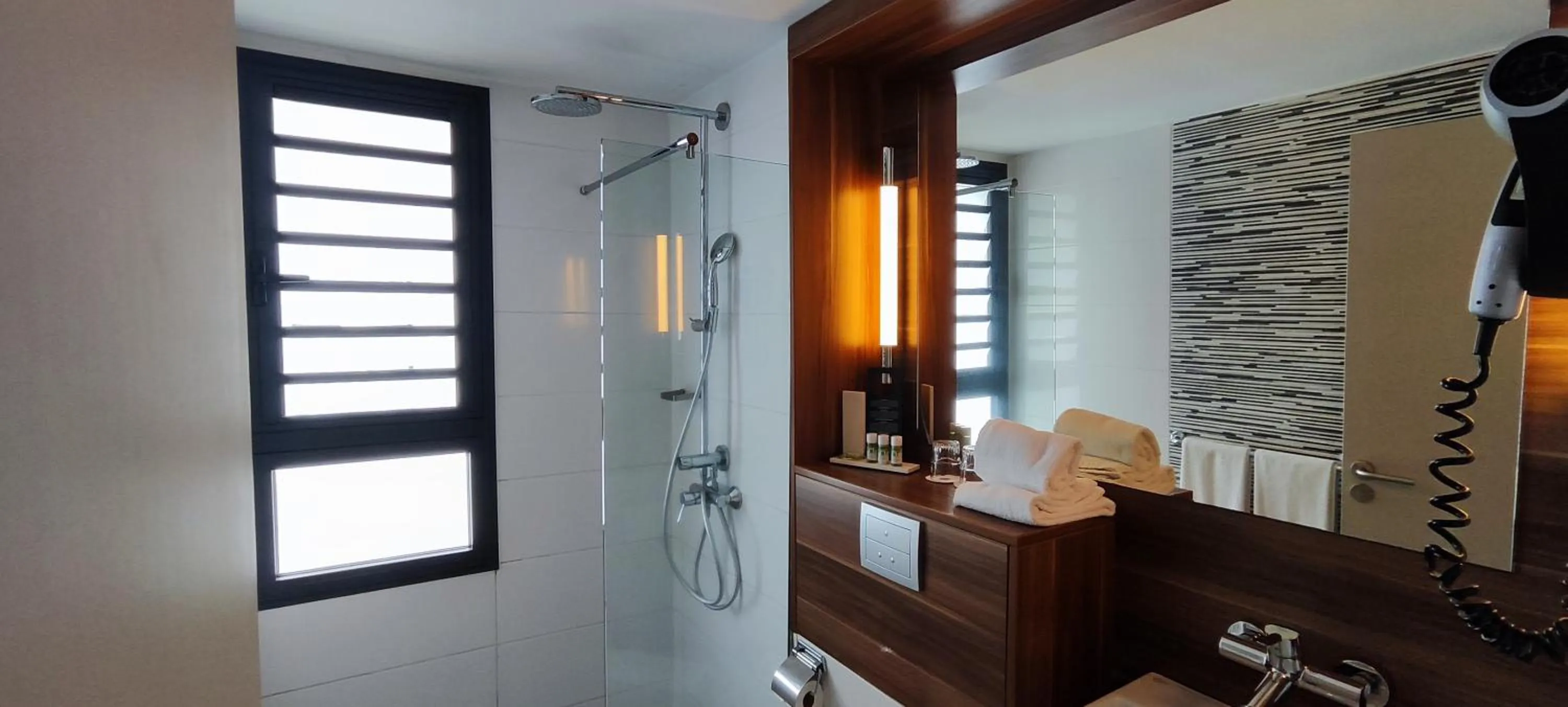 Bathroom in Tulip Inn Sainte Clotilde, La Réunion