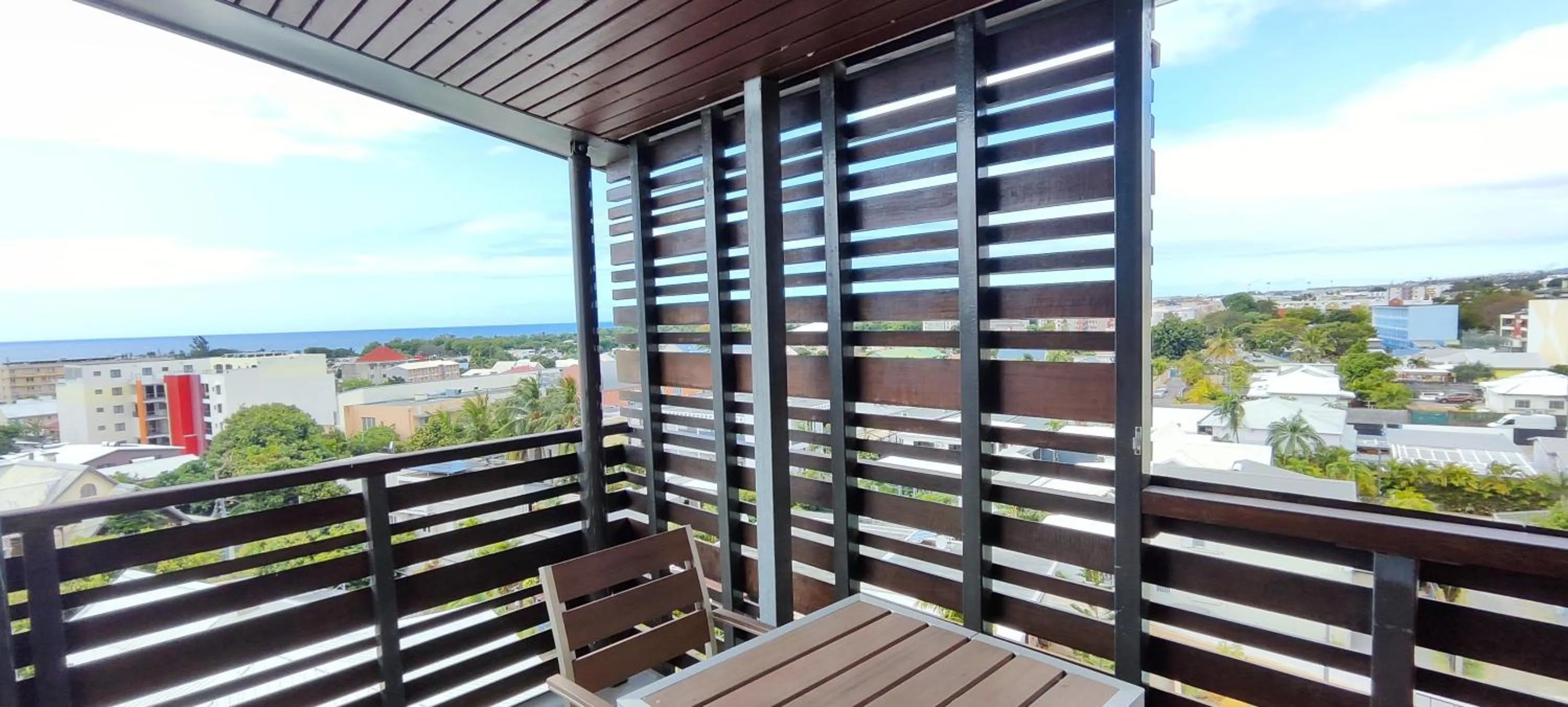 Day in Tulip Inn Sainte Clotilde, La Réunion