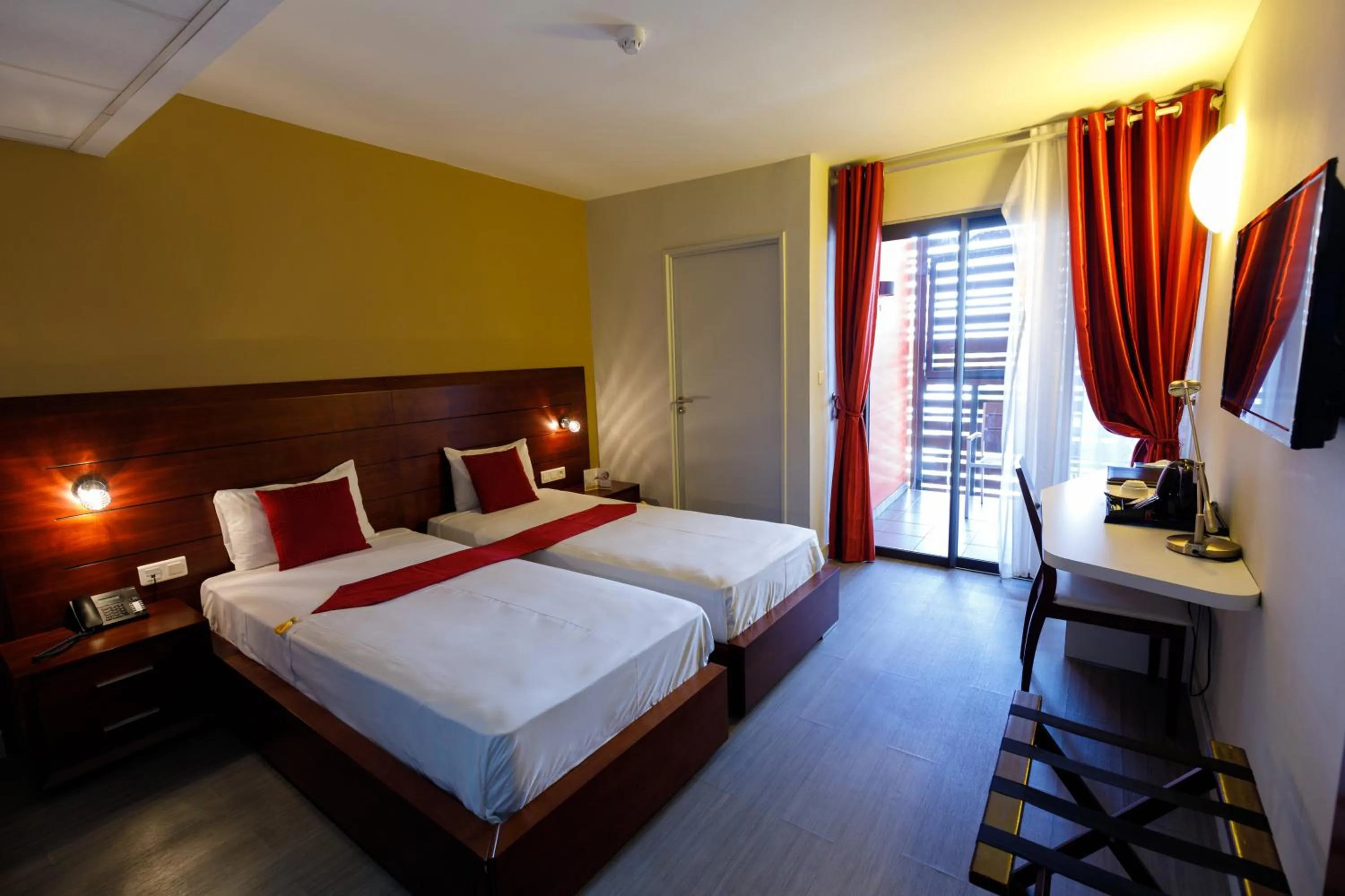 Staff, Bed in Tulip Inn Sainte Clotilde, La Réunion