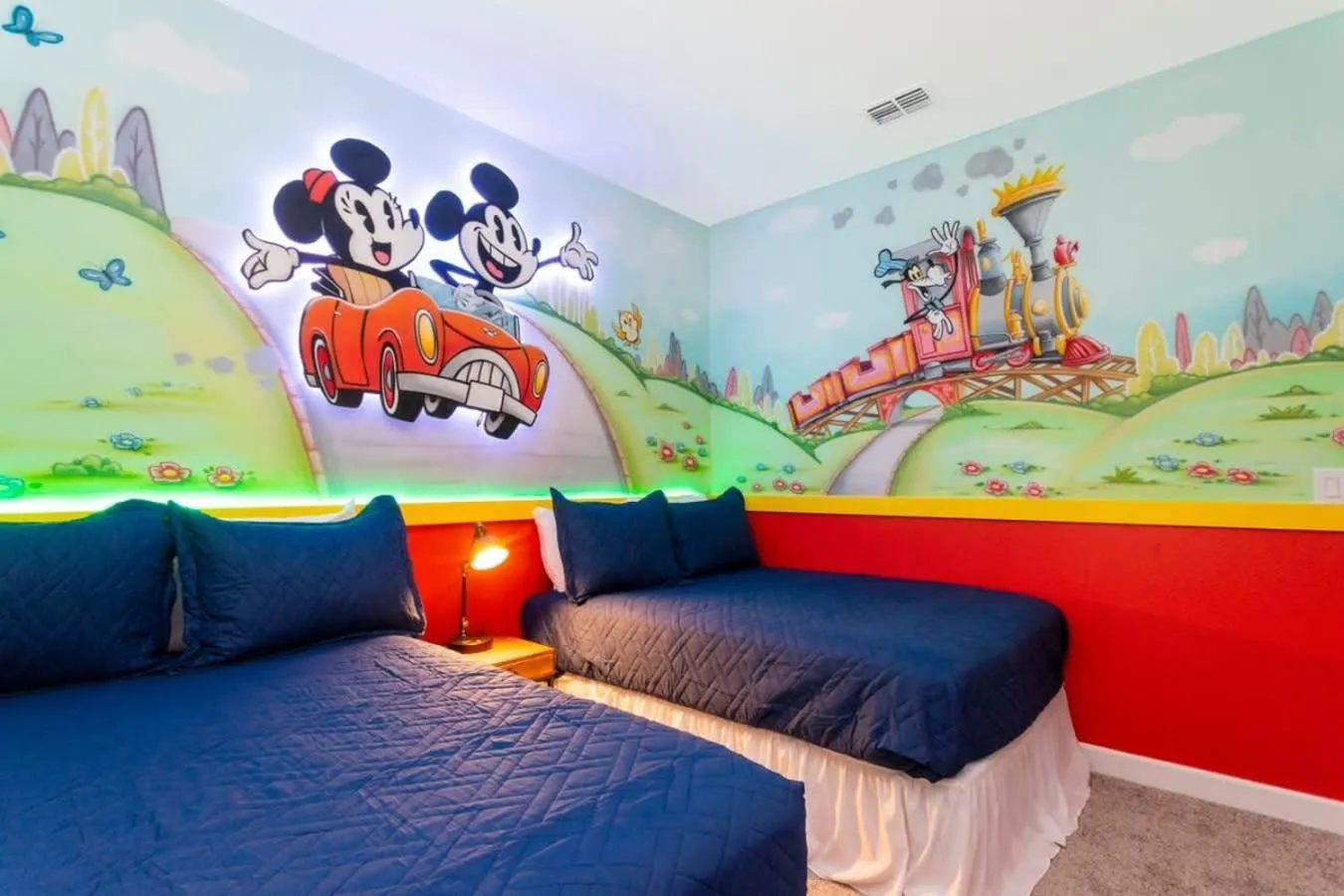 Bed in Wonderful 5 Bd Close to Disney @ Storey Lake Resort 2980