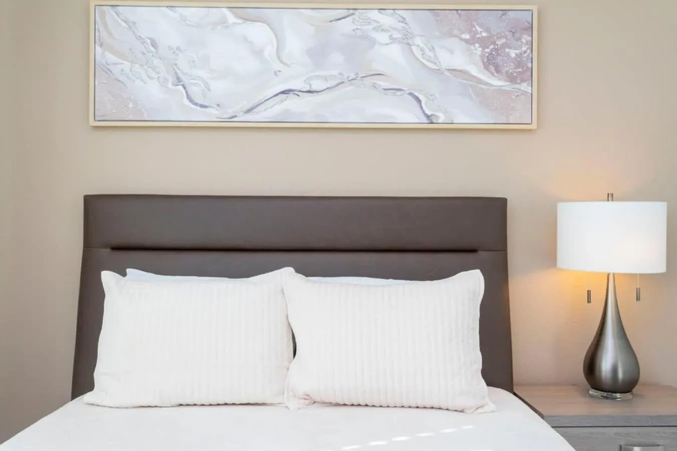 Bed in Wonderful 5 Bd Close to Disney @ Storey Lake Resort 2980