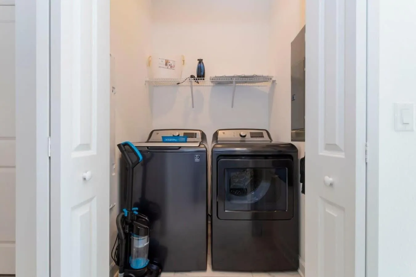 Wonderful 5 Bd Close to Disney @ Storey Lake Resort 2980