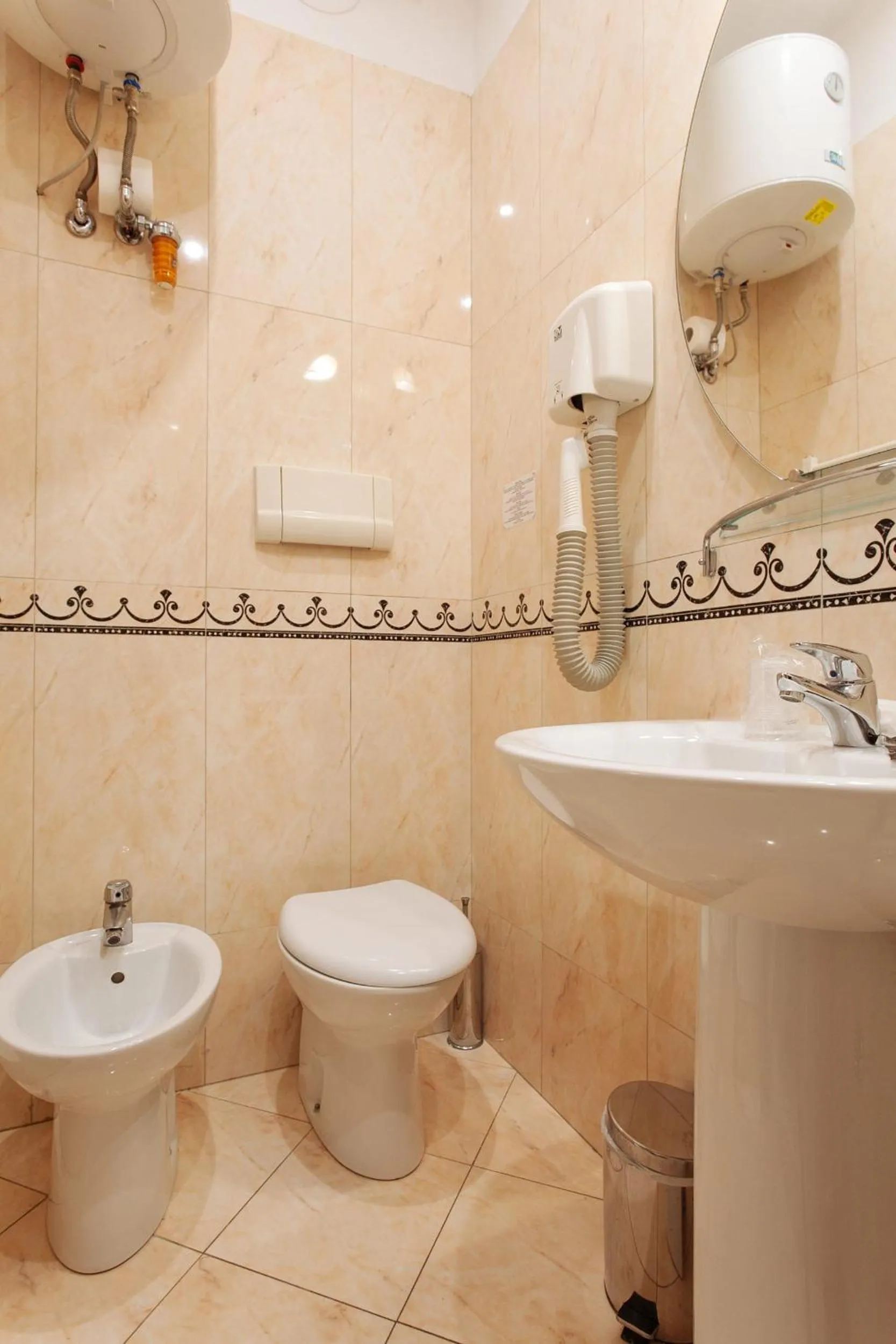 Shower in Locanda Art Deco