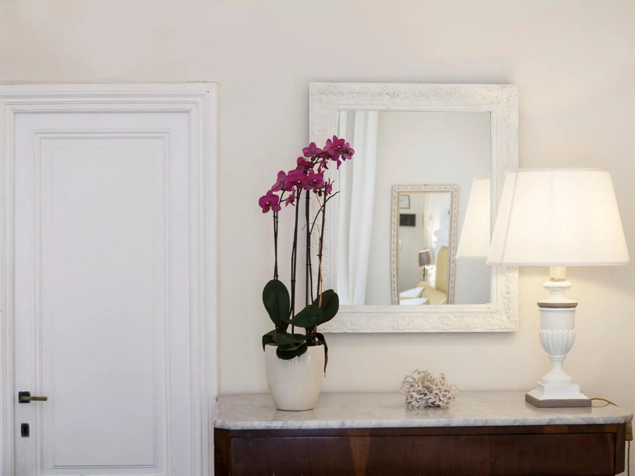 Decorative detail in Hotel Villa Maremonti