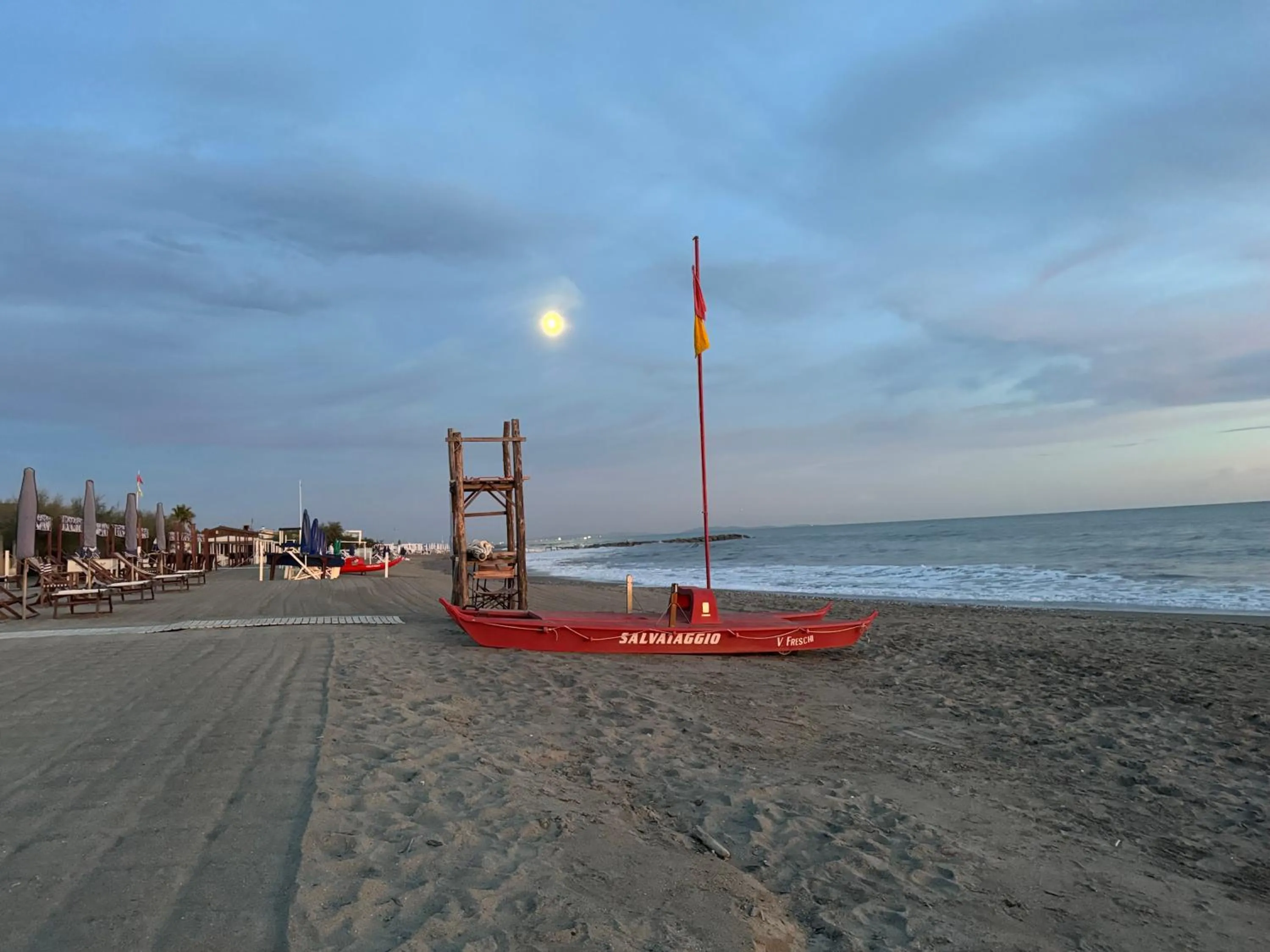 Beach in Hotel Villa Maremonti