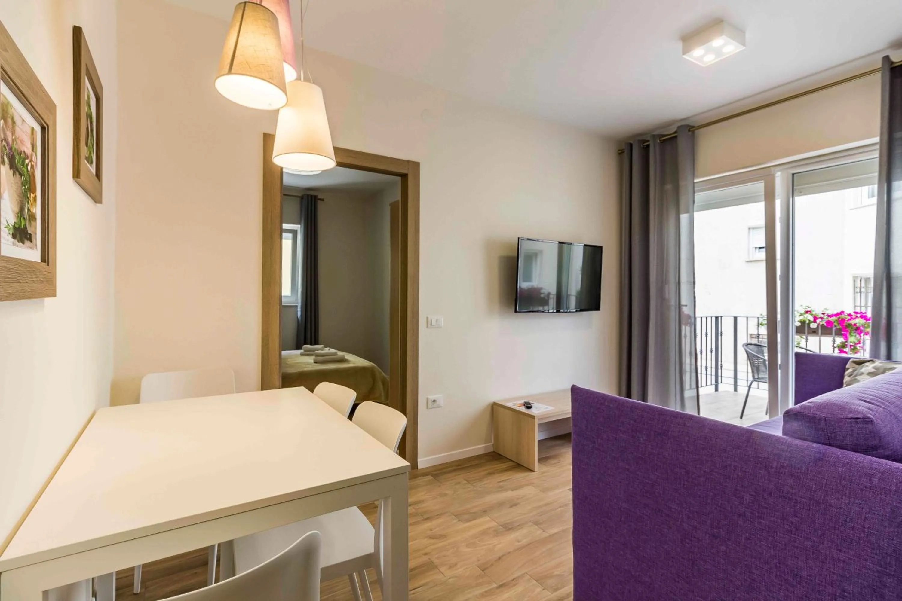 TV and multimedia in Apartments Villa Nina