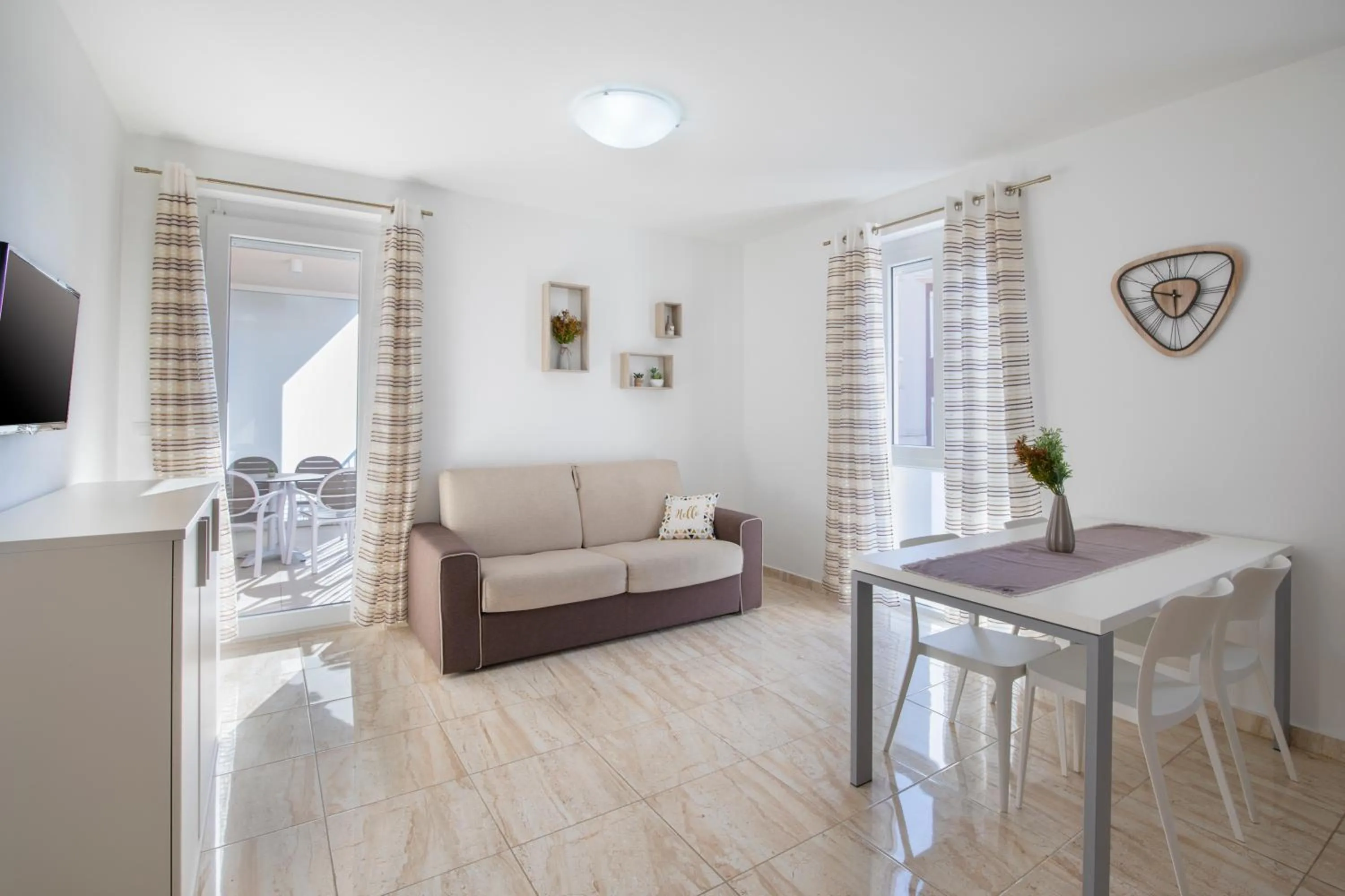 TV and multimedia in Apartments Villa Nina