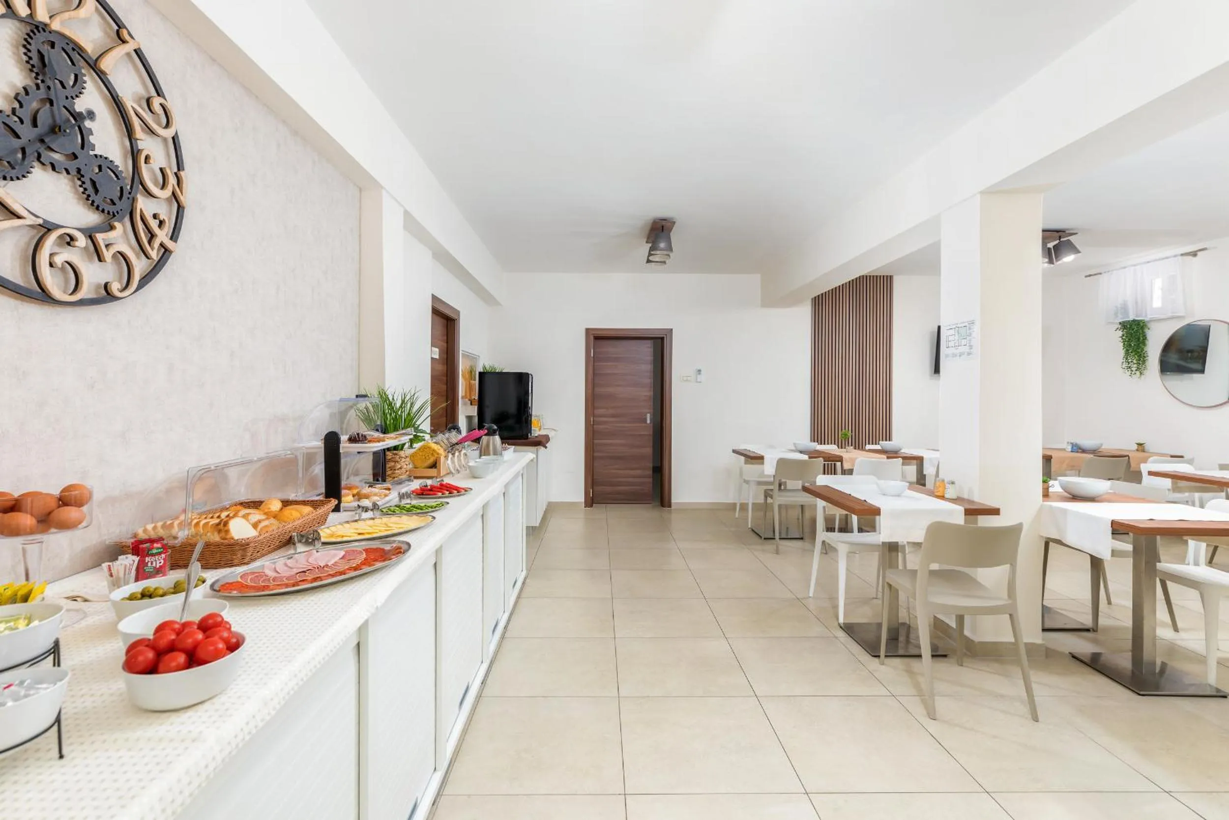 Food in Apartments Villa Nina