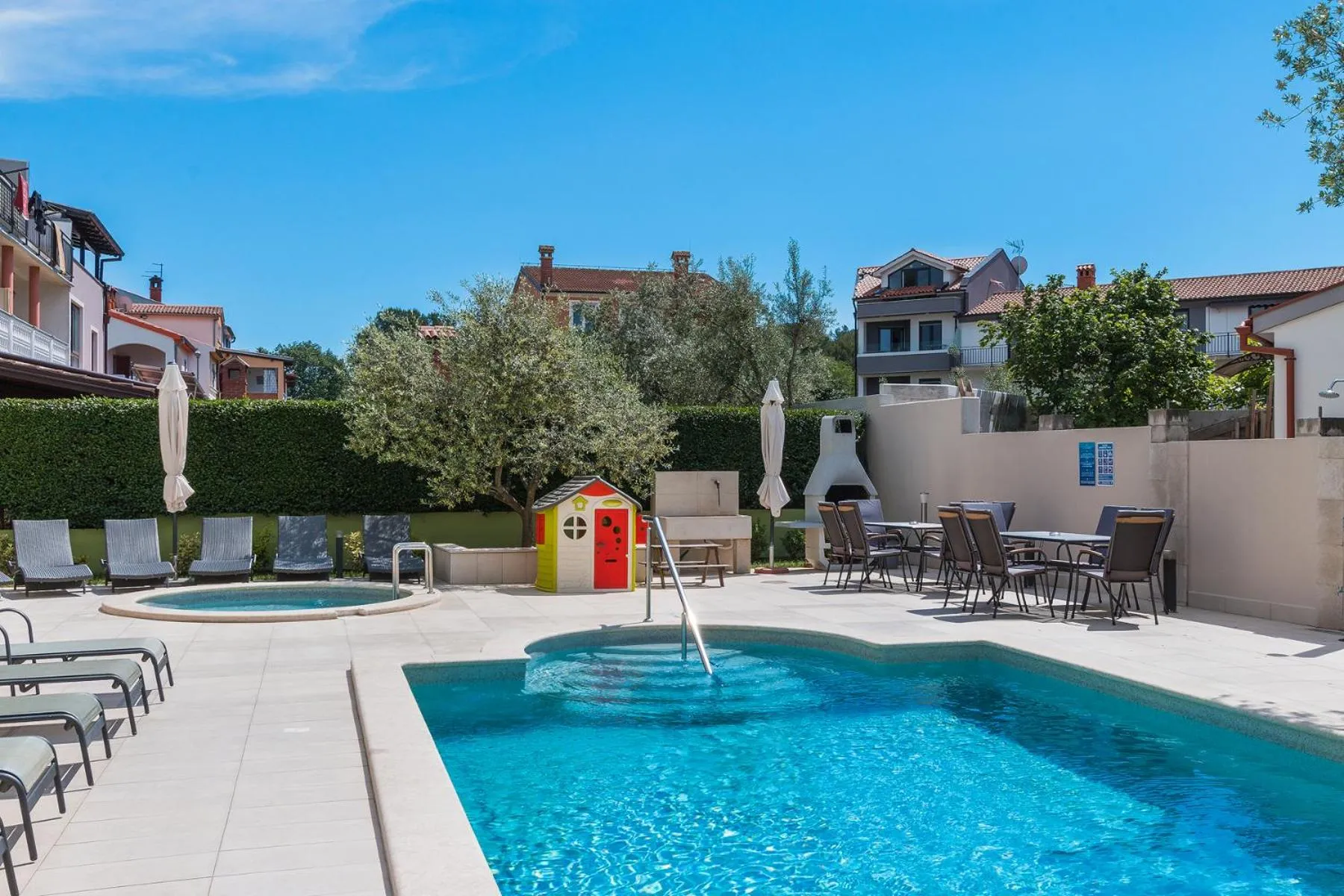 Swimming pool in Apartments Villa Nina