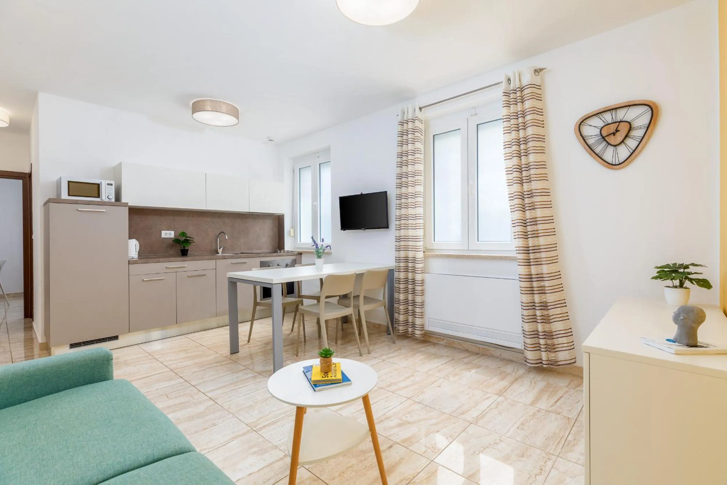 Coffee/tea facilities in Apartments Villa Nina