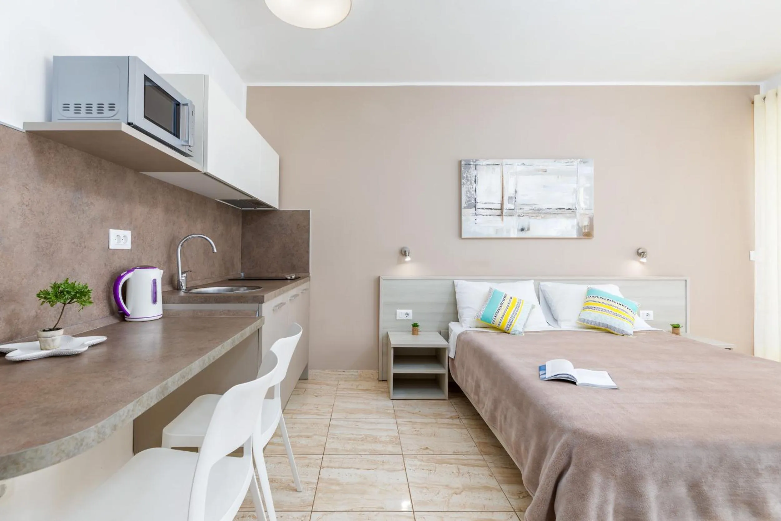 Kitchen or kitchenette, Bed in Apartments Villa Nina