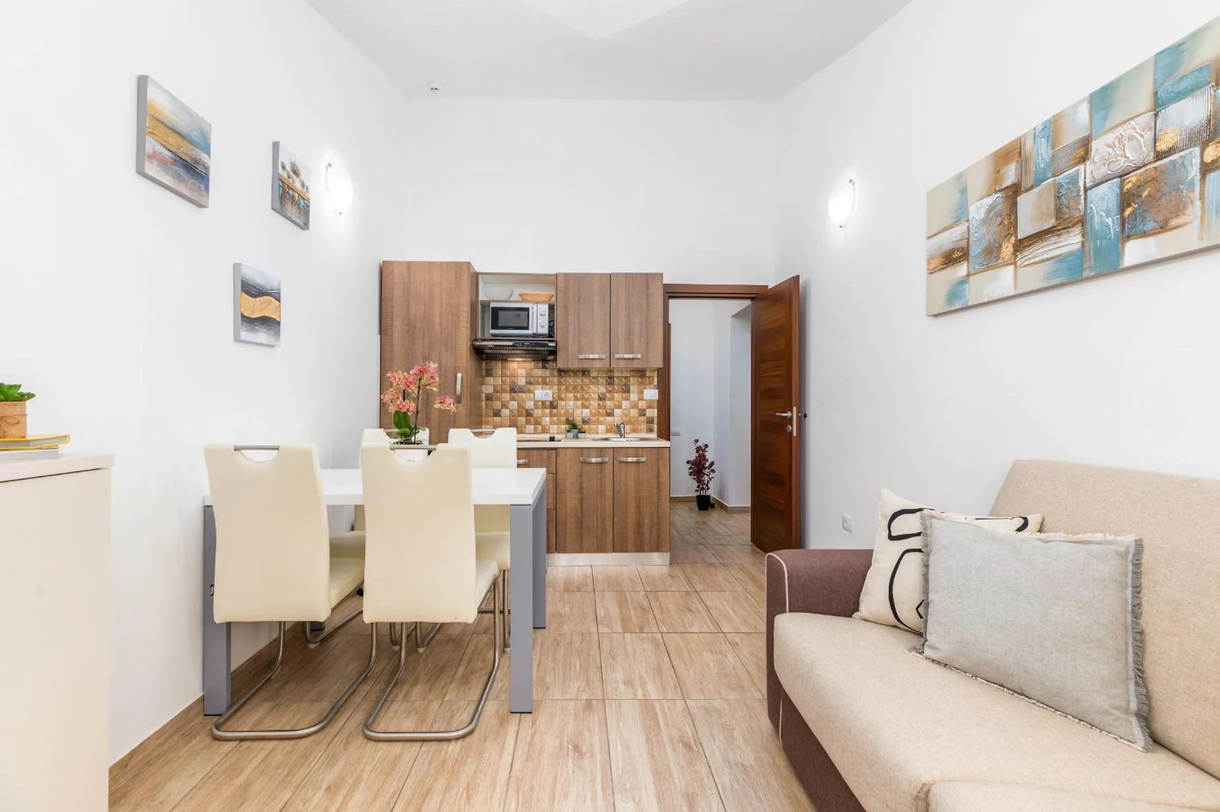Kitchen or kitchenette in Apartments Villa Nina