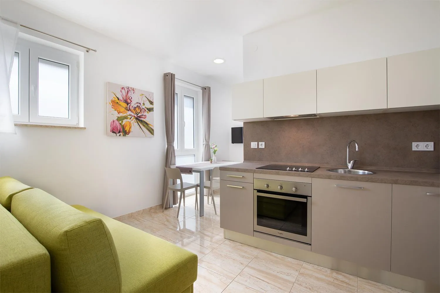 Coffee/tea facilities in Apartments Villa Nina