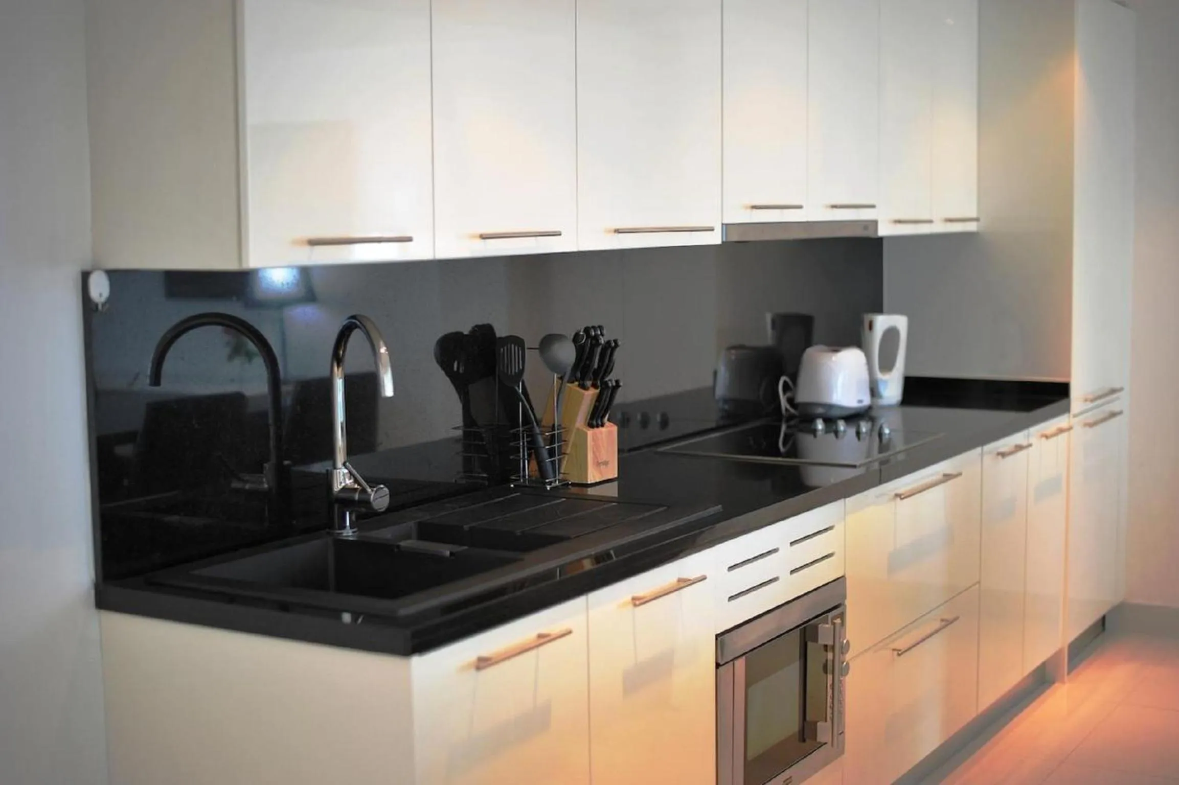 Kitchen or kitchenette in Siam Palm Residence