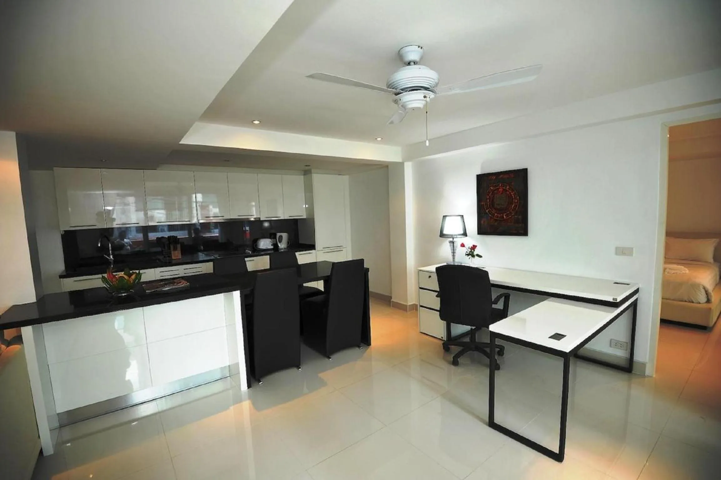 Kitchen or kitchenette in Siam Palm Residence