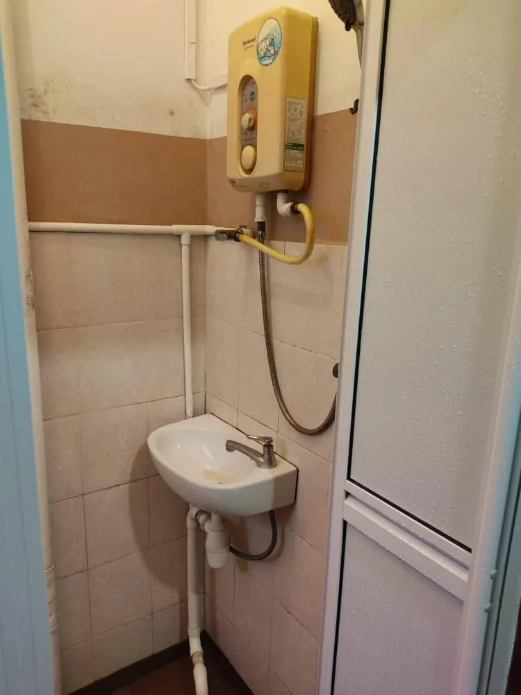 Bathroom in Marina Hotel Kemaman