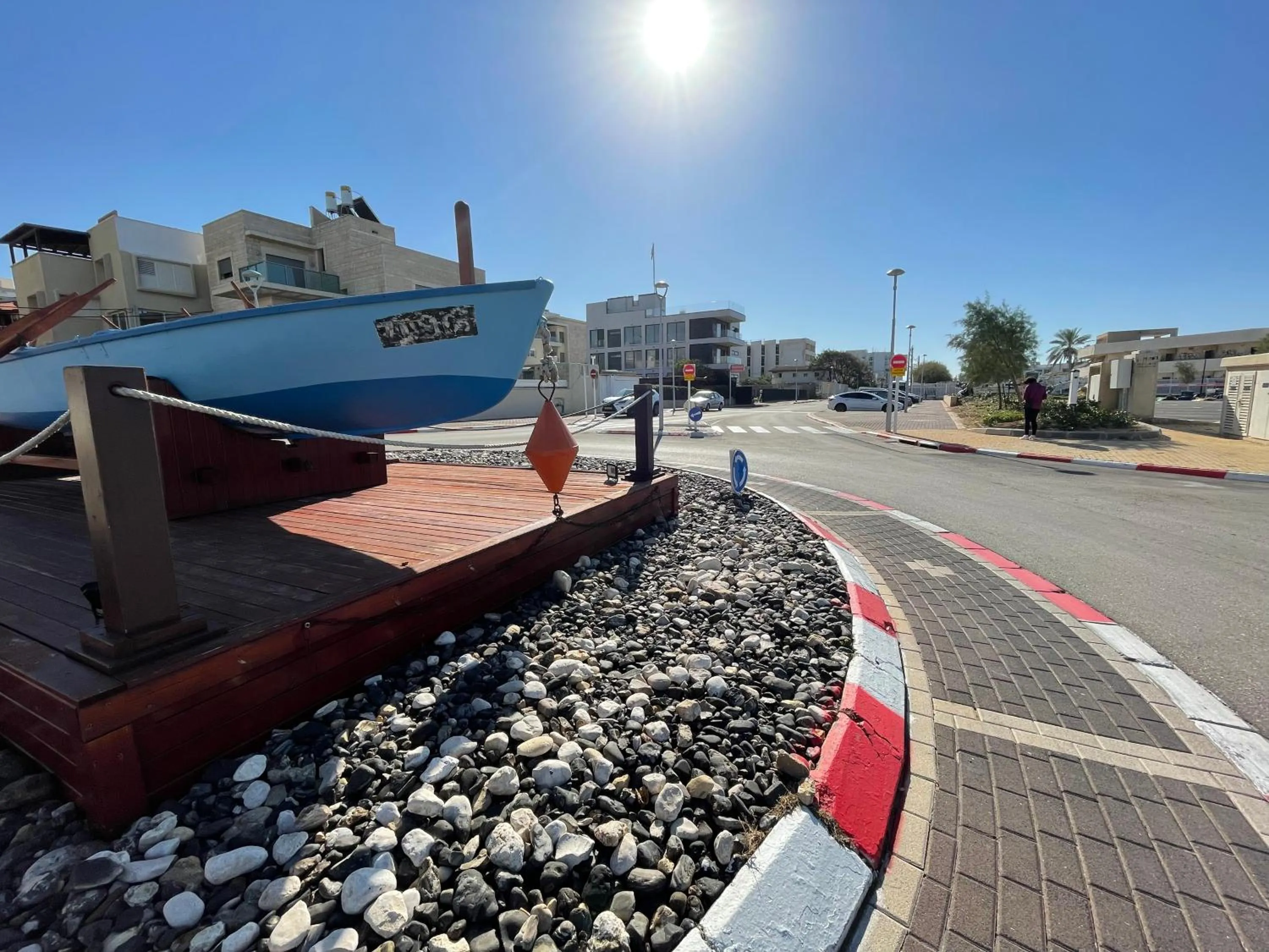 Neighbourhood in Breezot Yam