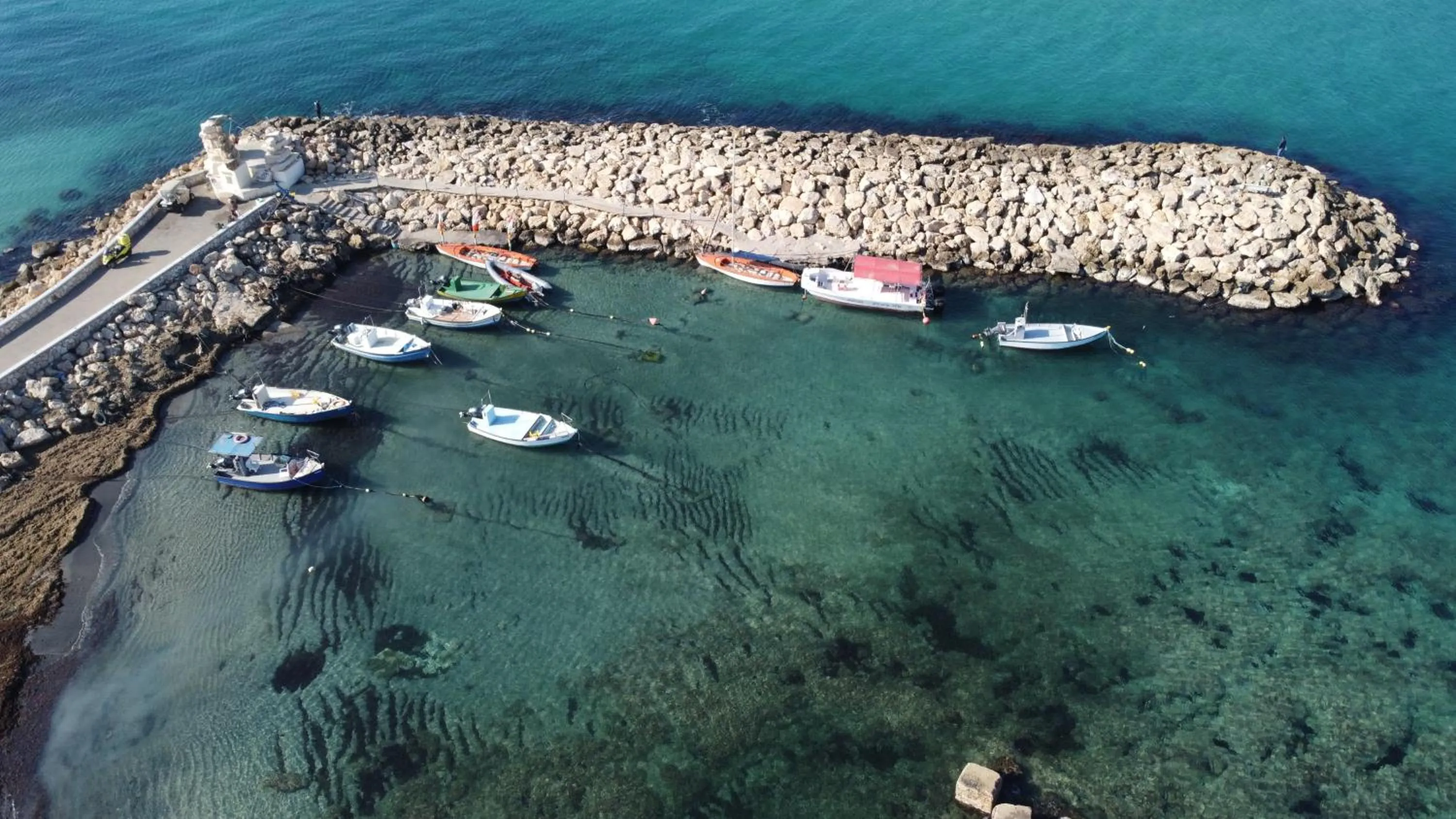 Nearby landmark in Breezot Yam