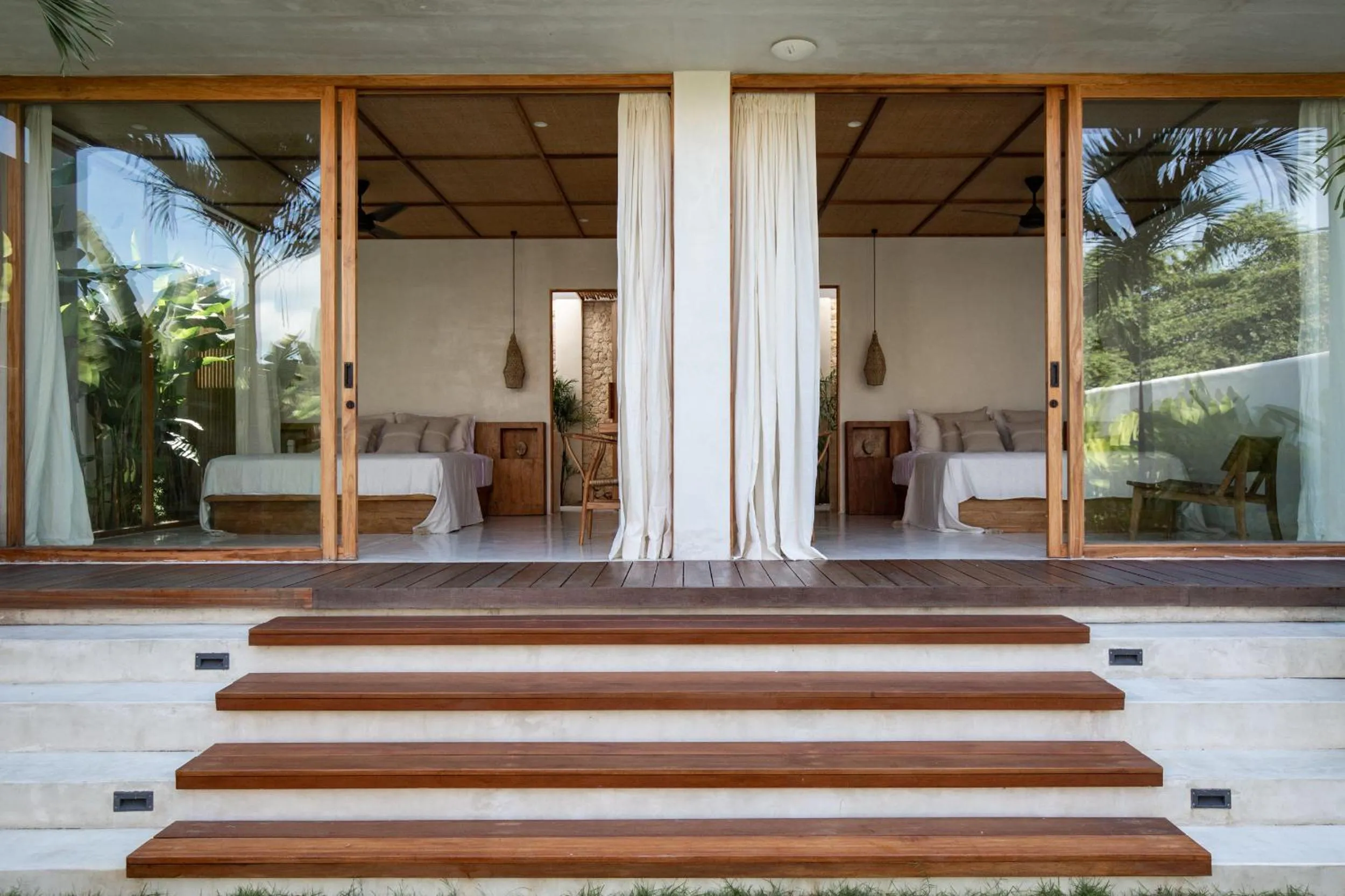 Facade/entrance in Las Lunas Villas Canggu
