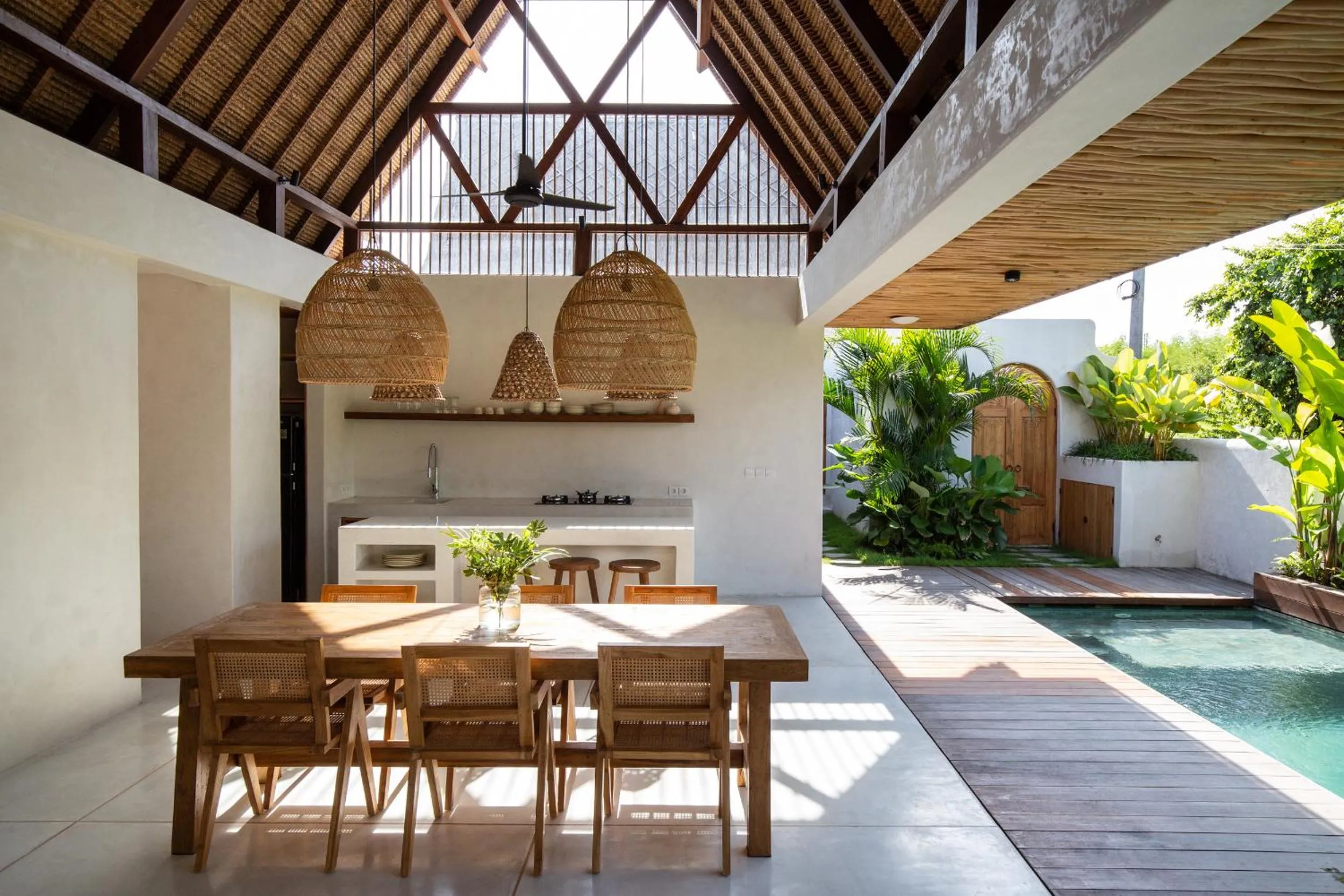 Dining area in Las Lunas Villas Canggu