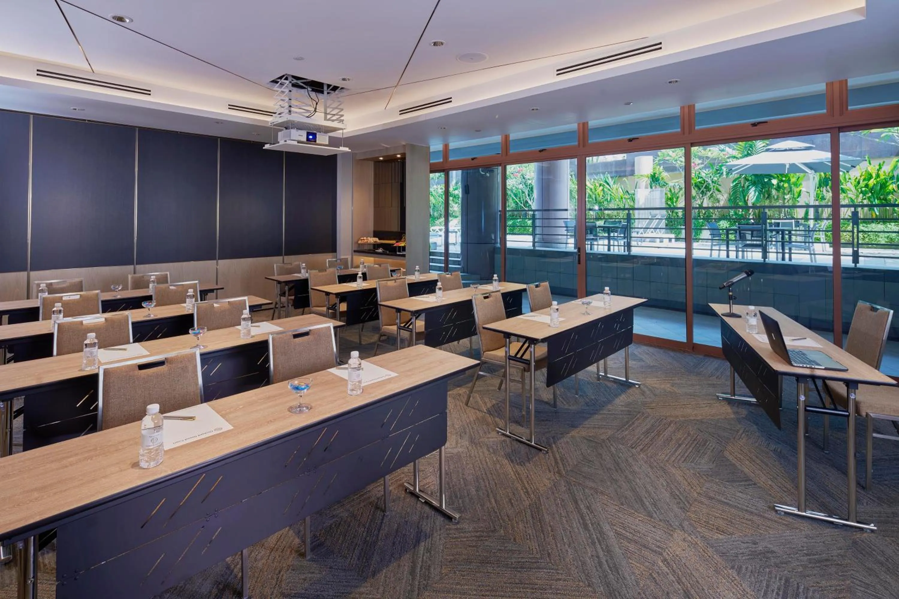 Meeting/conference room in Orchard Grand Court