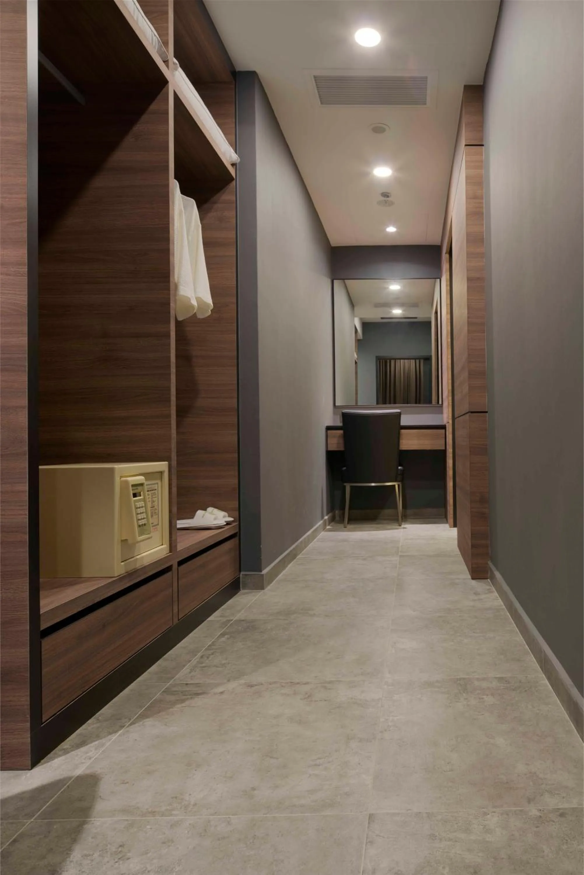 Bedroom in Orchard Grand Court