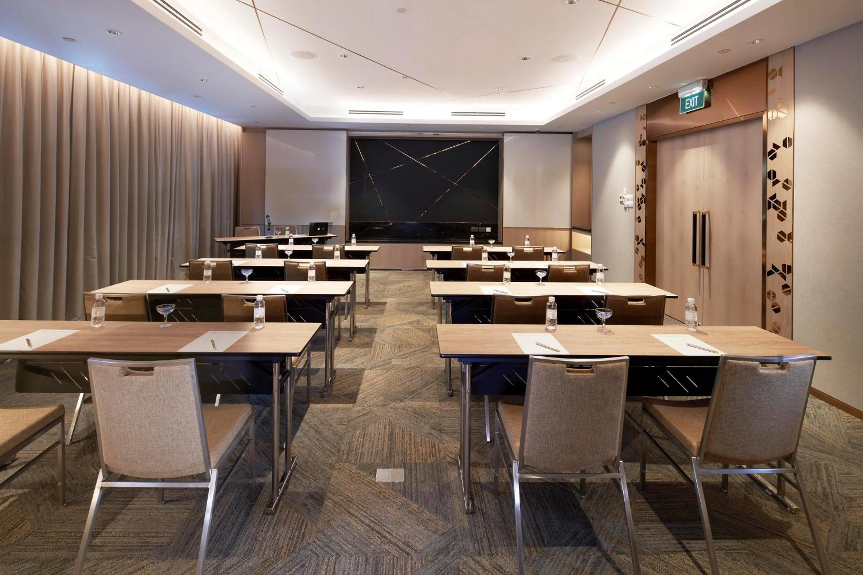 Meeting/conference room in Orchard Grand Court