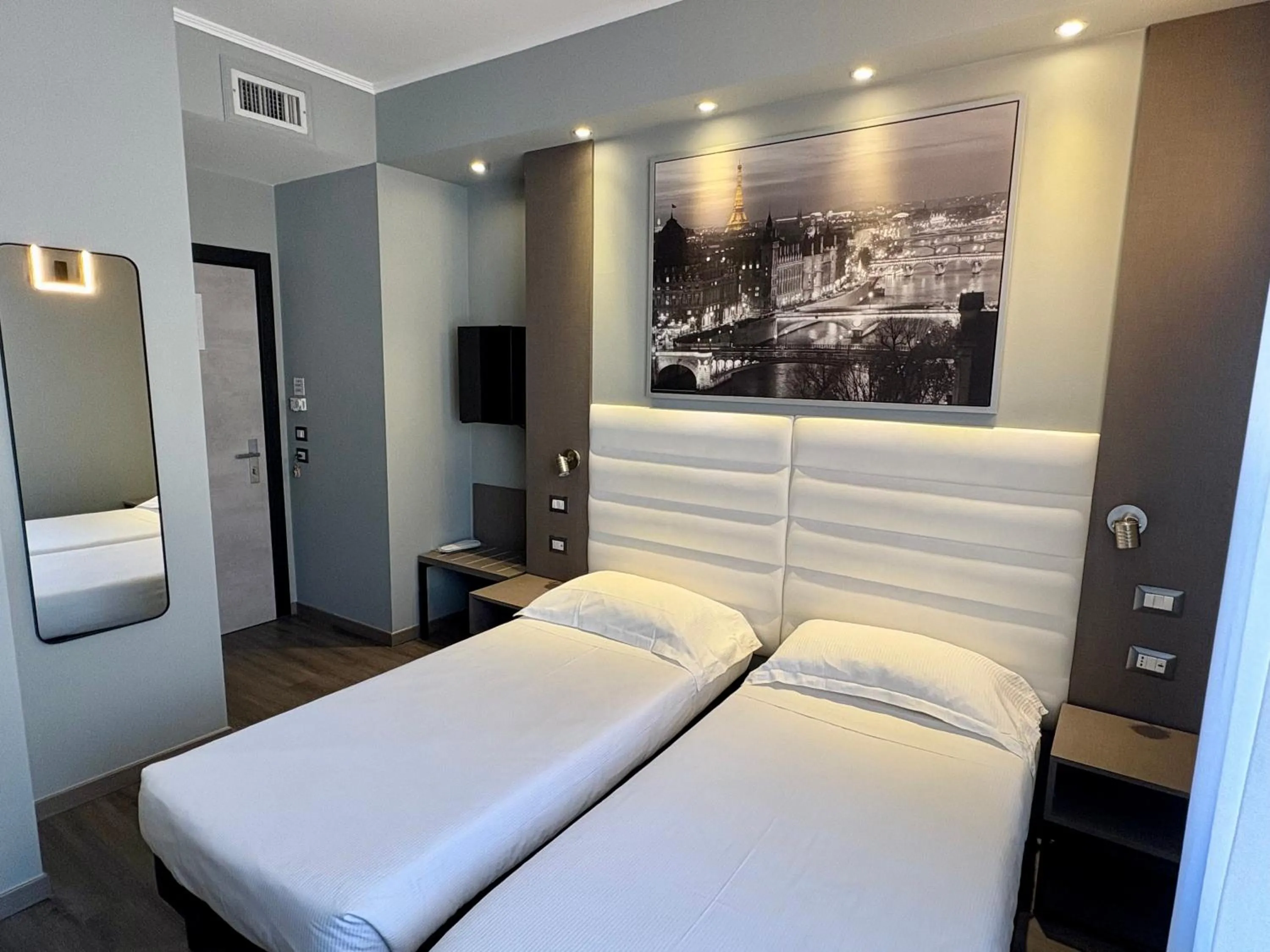 Bed in Hotel Perugino