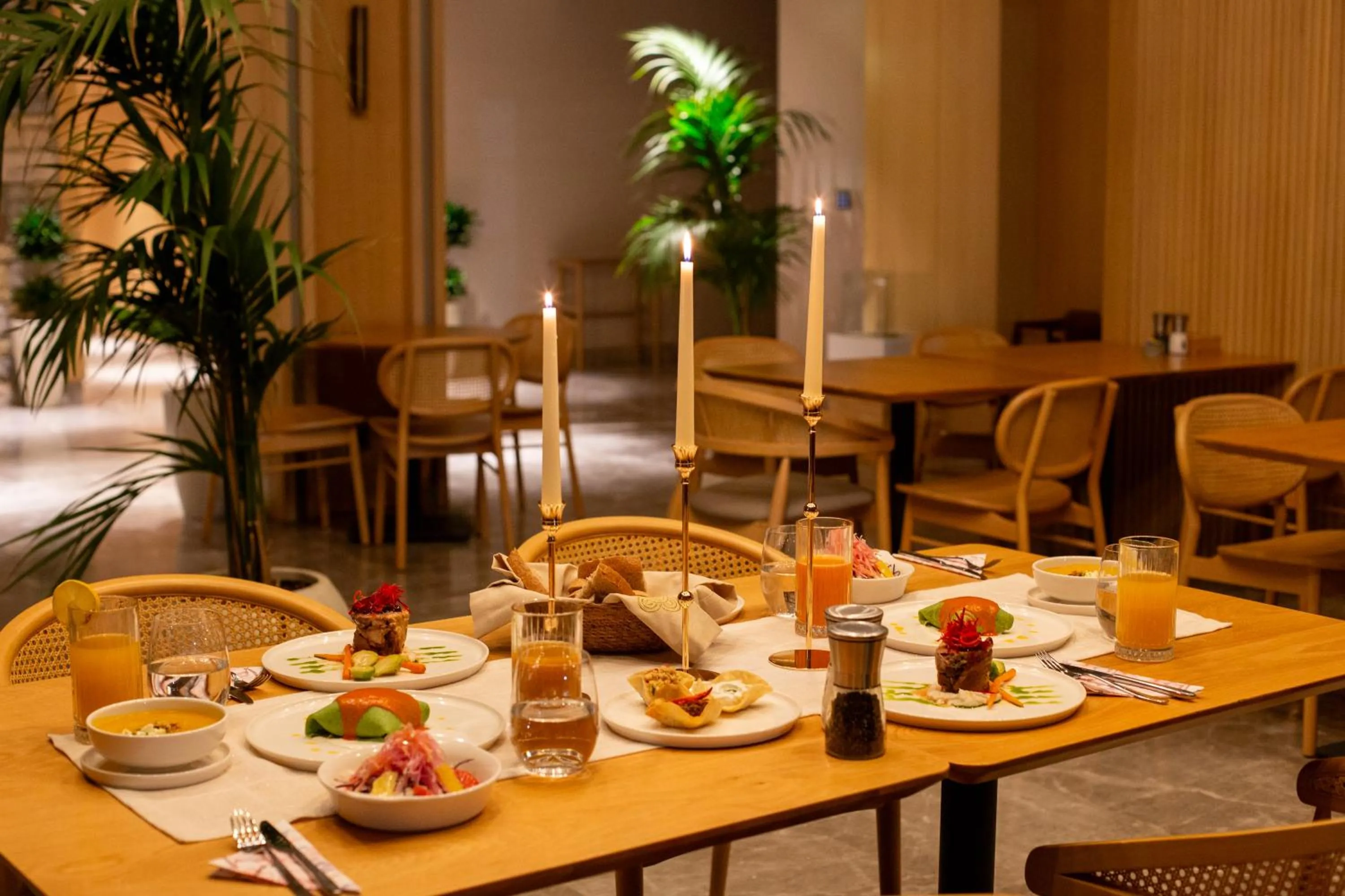 Restaurant/places to eat in İnemare Hotel