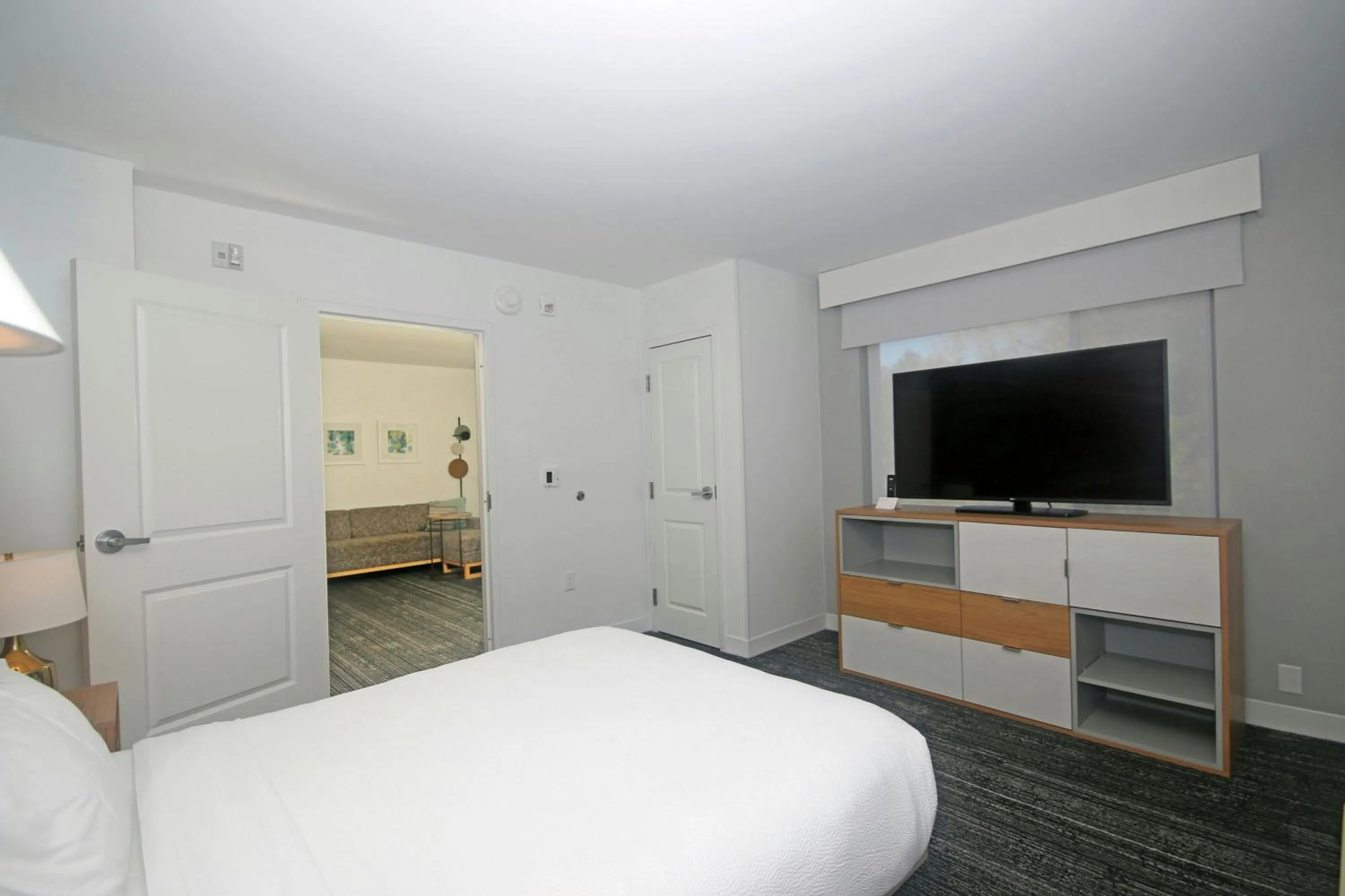 Bedroom, Bed in TownePlace Suites by Marriott Asheville Downtown