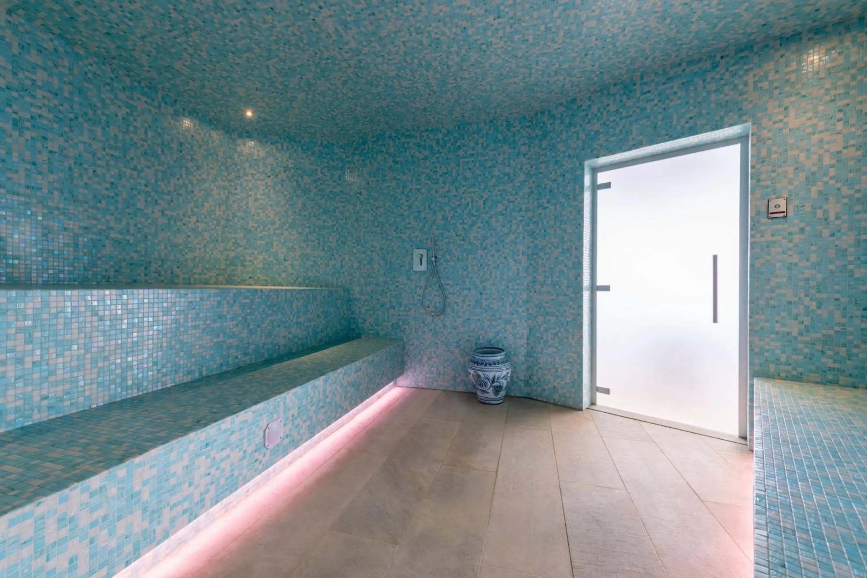 Spa and wellness centre/facilities in W Algarve