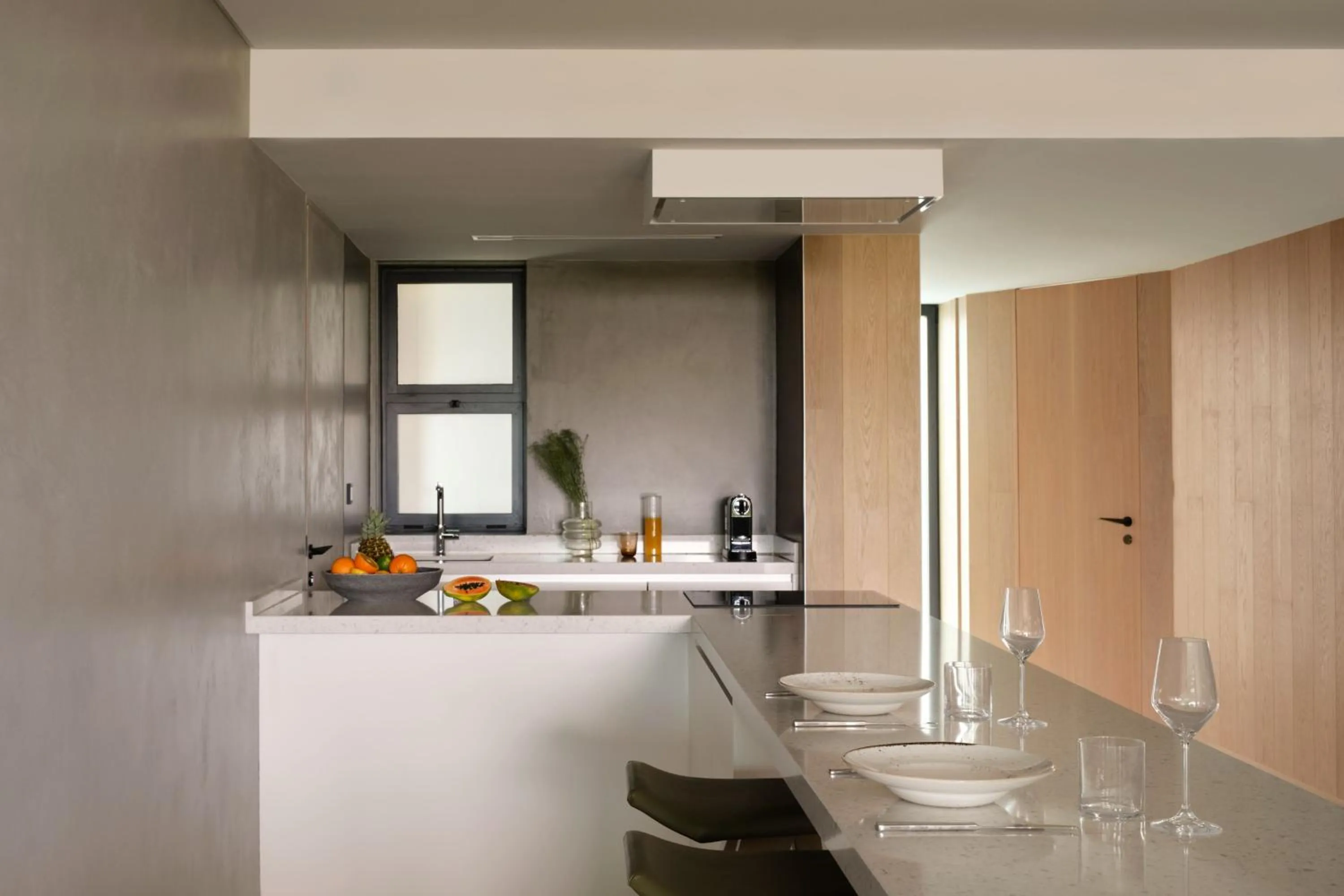 Kitchen or kitchenette in W Algarve