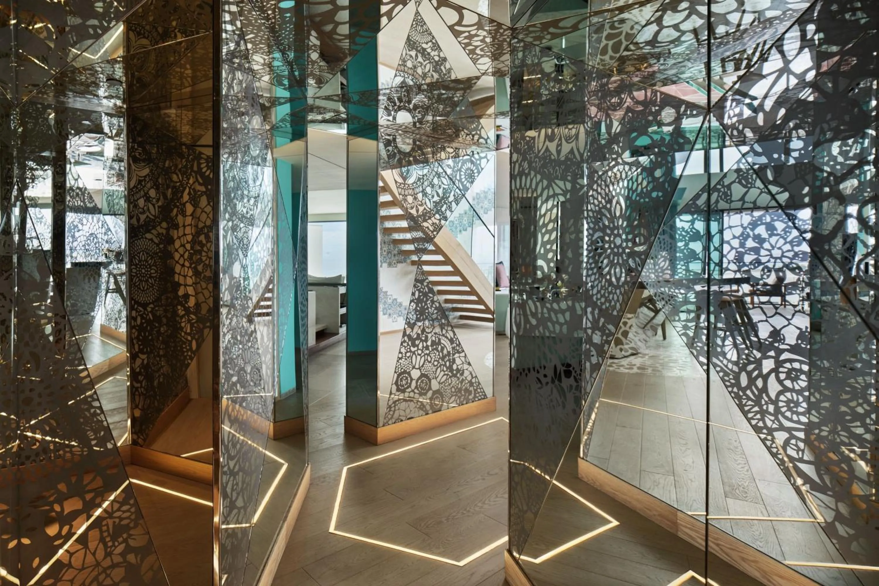 Photo of the whole room in W Algarve