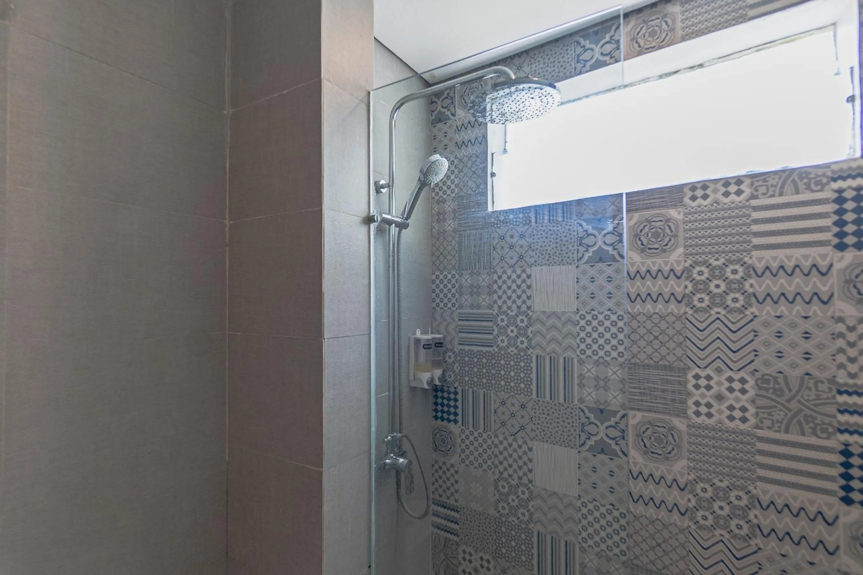 Shower in Ayuna Suites Canggu