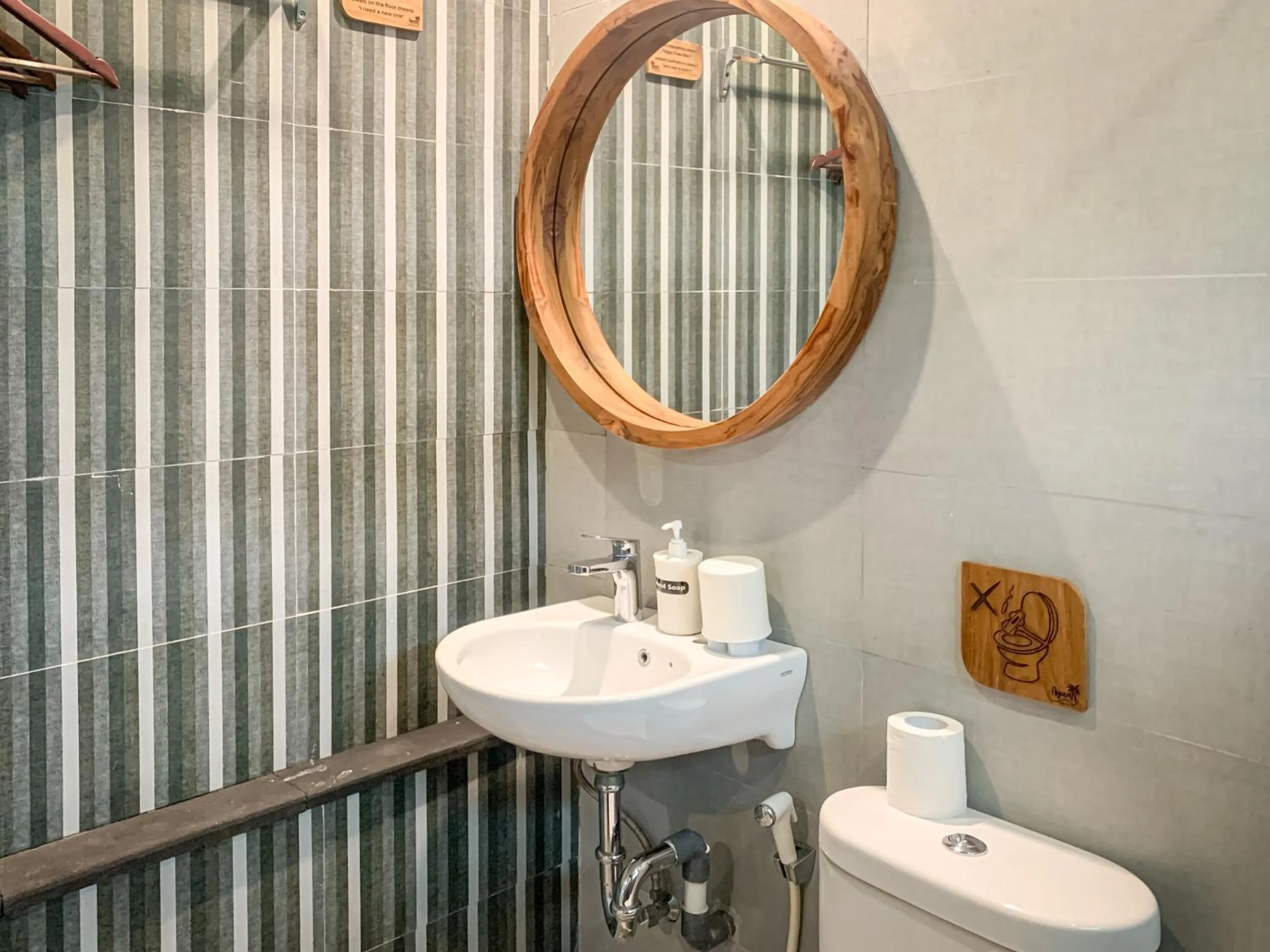 Toilet in Ayuna Suites Canggu