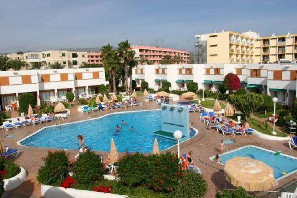 Property building, Pool View in Las Brisas