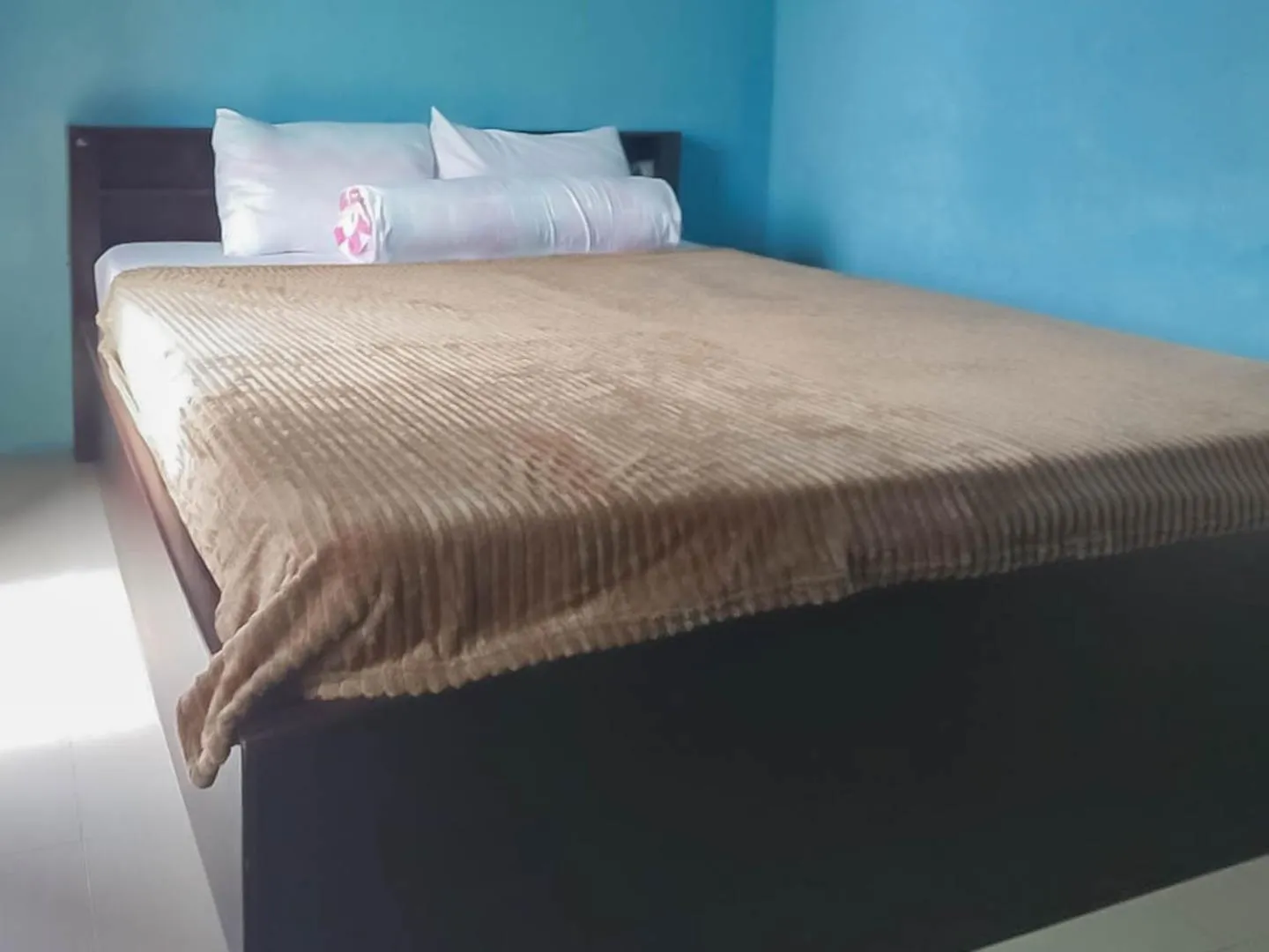 Bed in Saung Aligo Syariah RedPartner