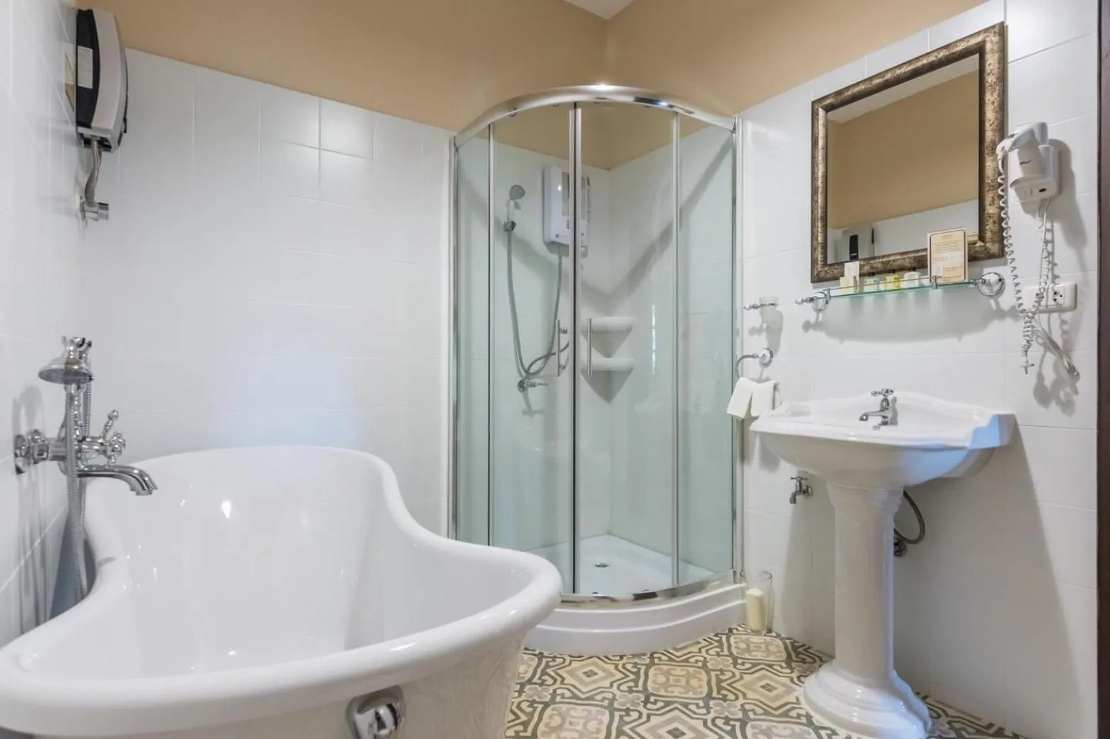 Villa Malinee Khao Yai 6 Bedrooms Italian Private Villa