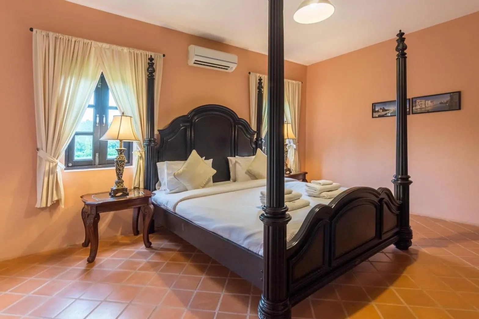 Bed in Villa Malinee Khao Yai 6 Bedrooms Italian Private Villa