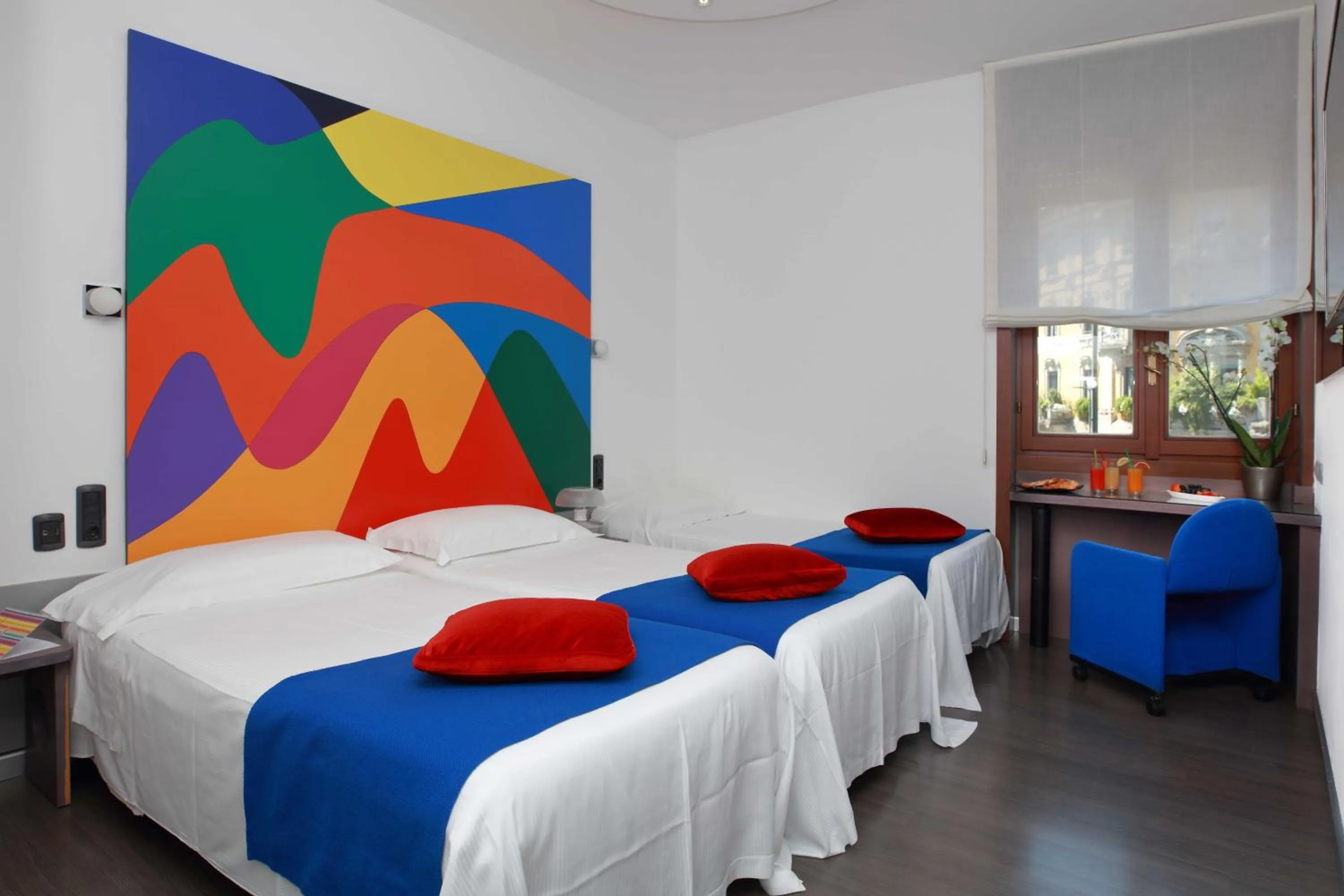 Bedroom, Bed in Hotel Mediolanum