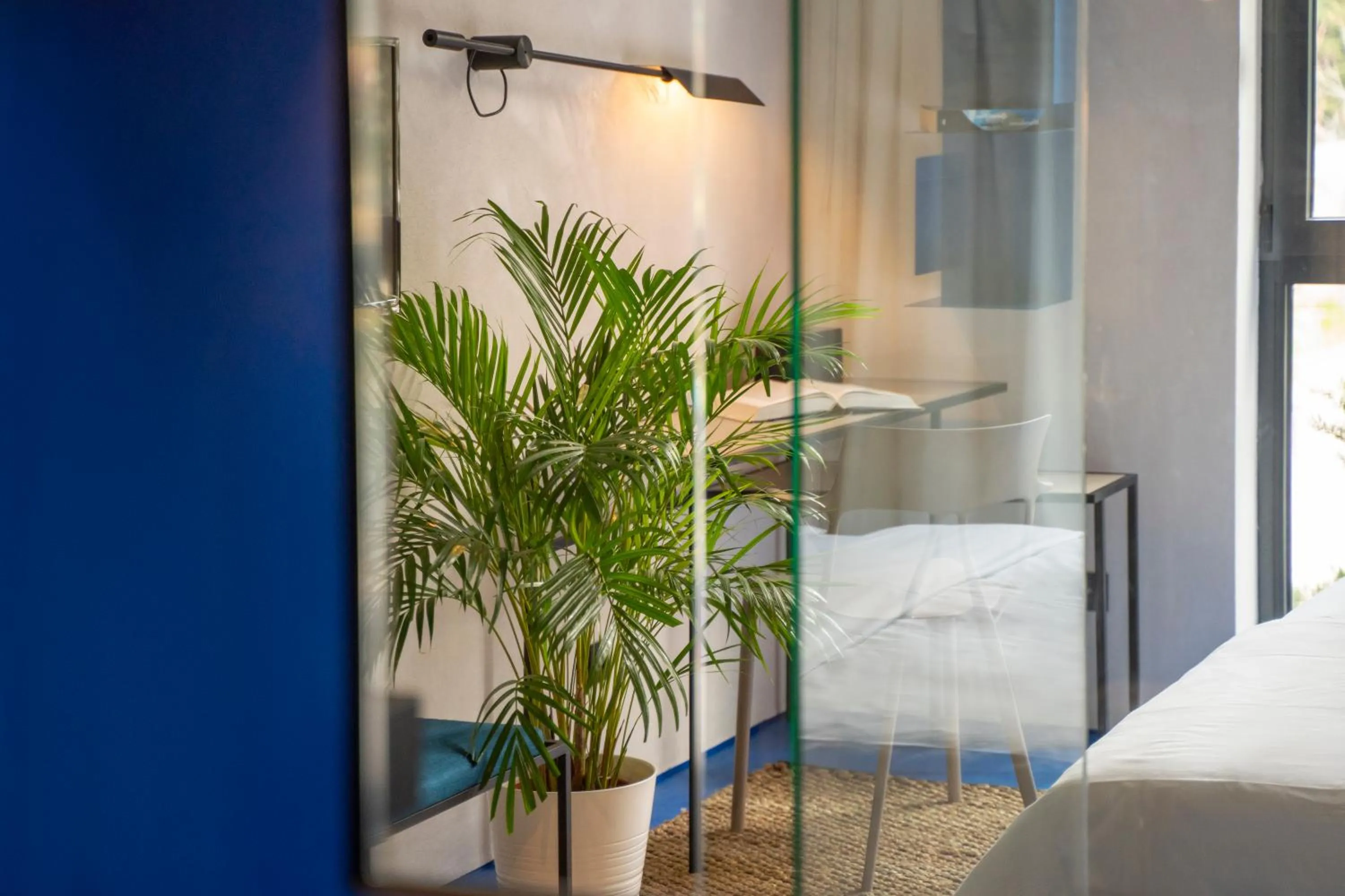 Bedroom, Bed in Moro Inn