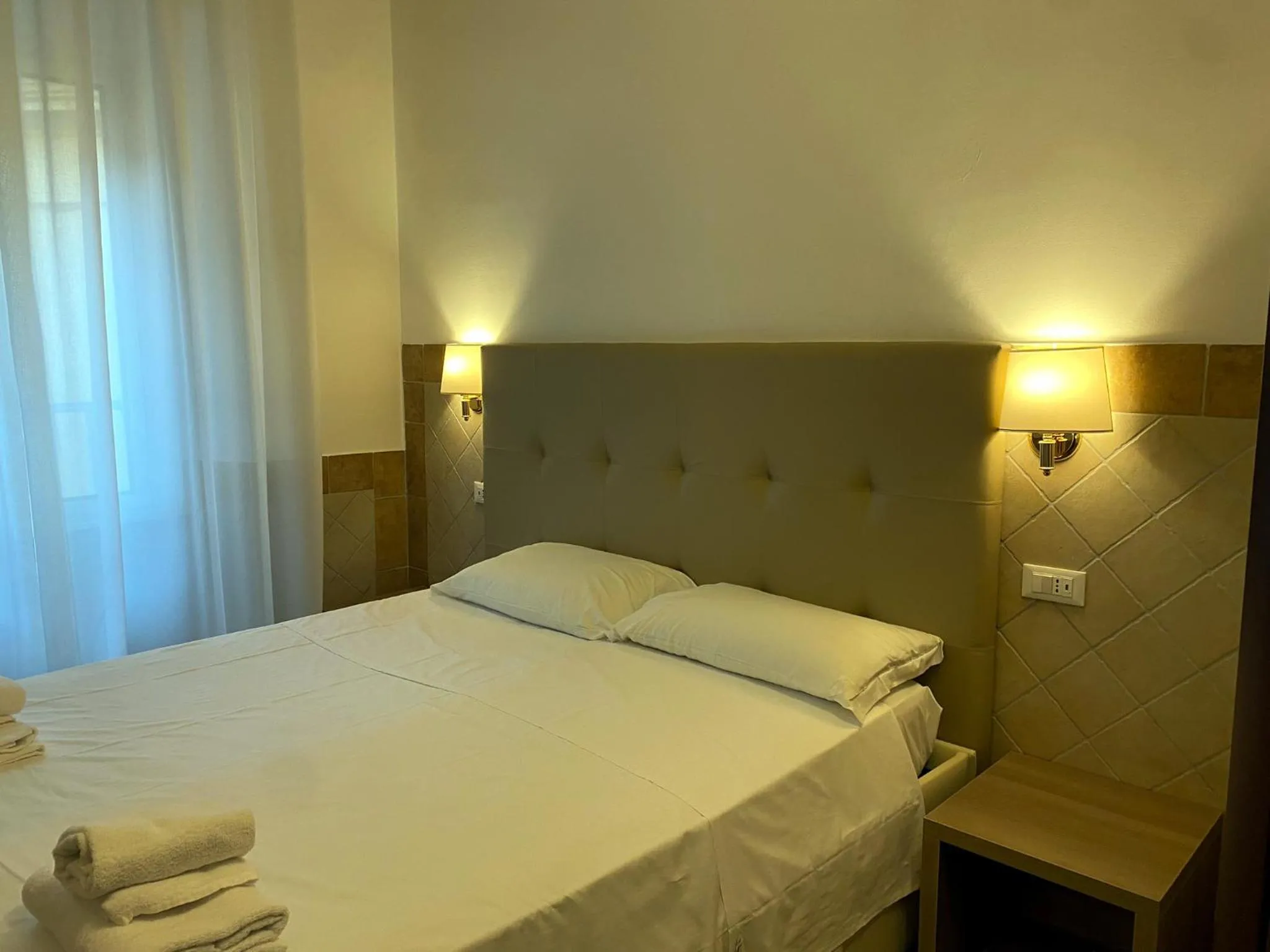 Bed in Hotel Alex Square