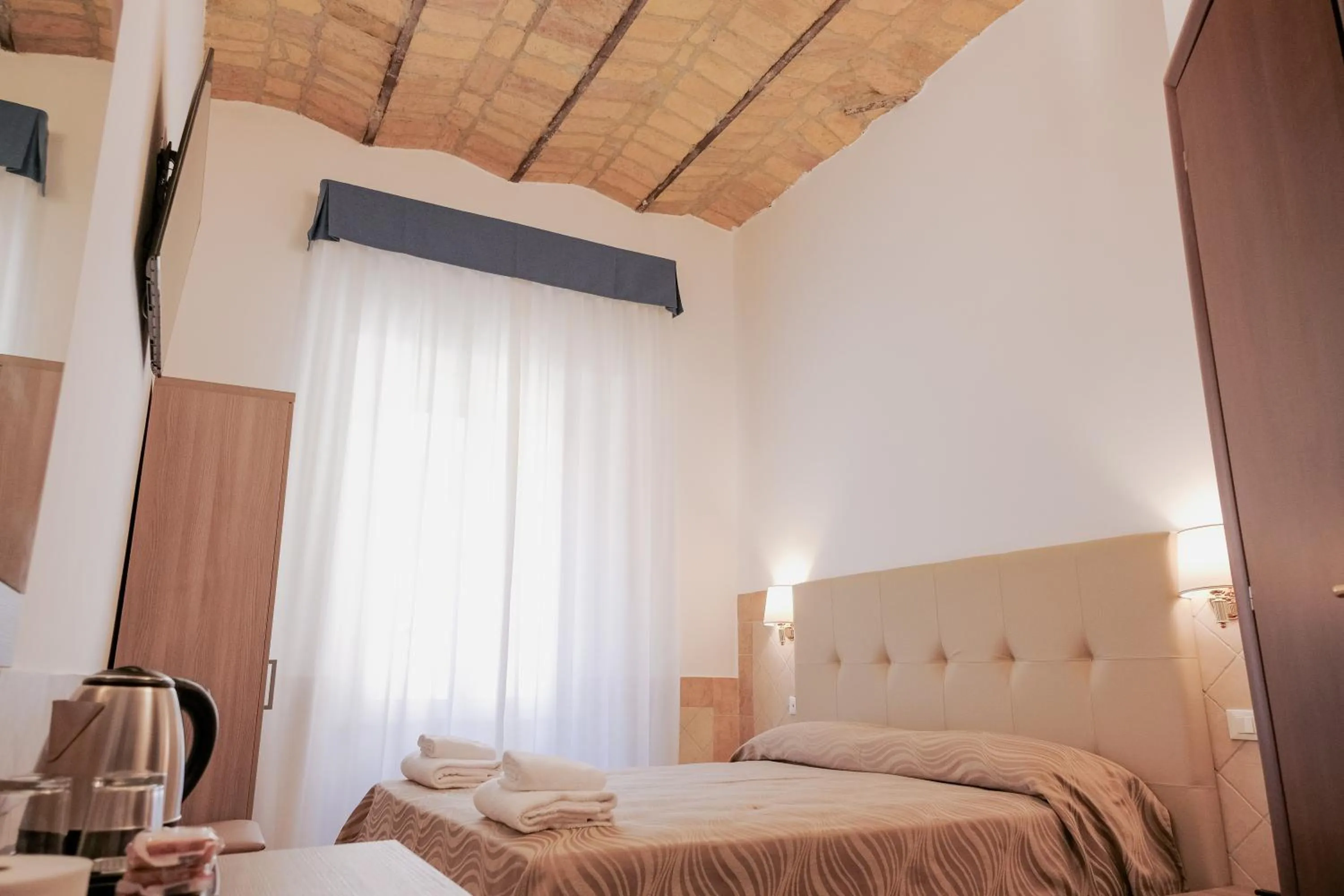 Bed in Hotel Alex Square