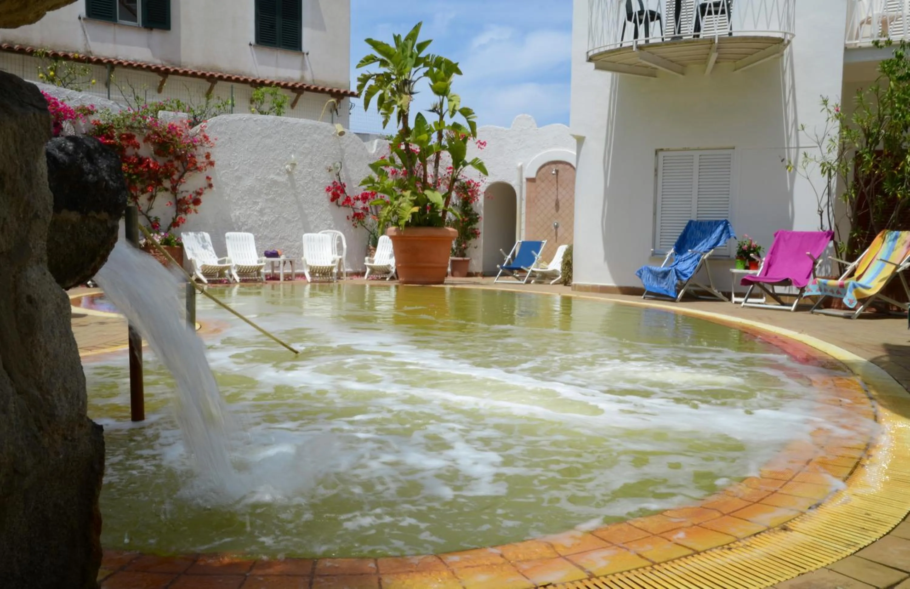Hot Tub in Hotel Europa