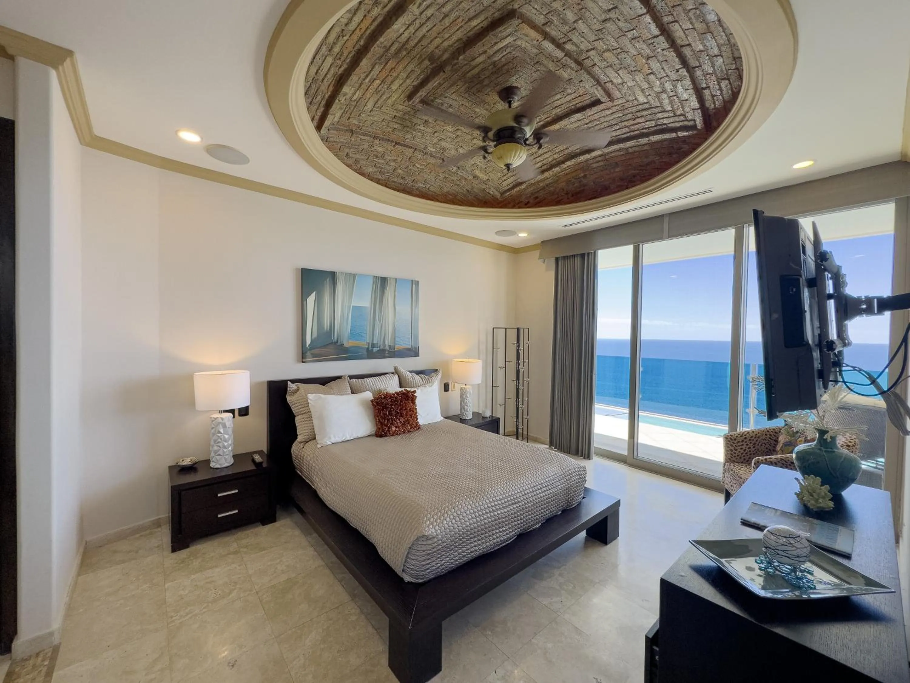 Bed in Esmeralda Beach Resort