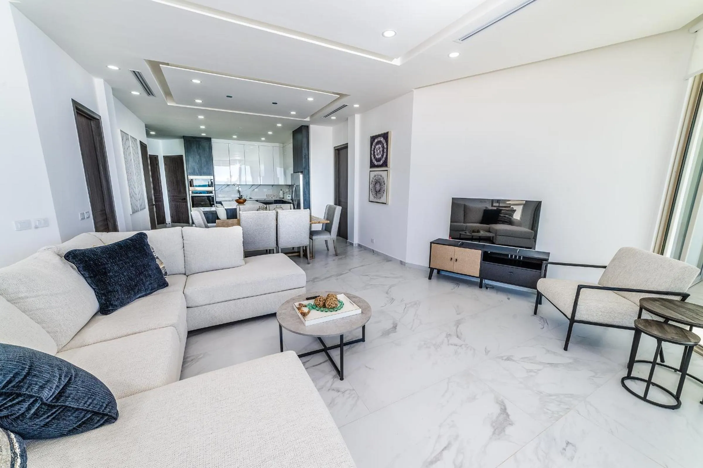 Esmeralda Beach Resort