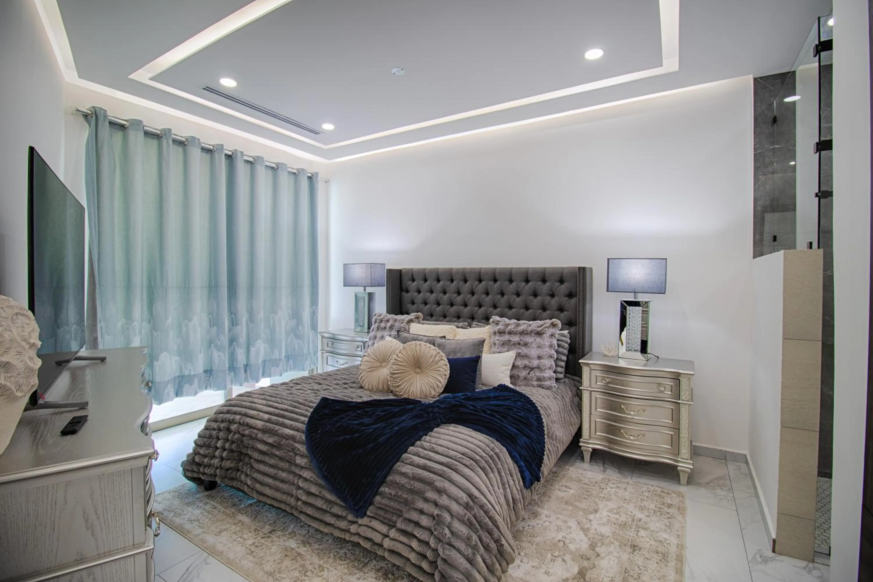 Bed in Esmeralda Beach Resort