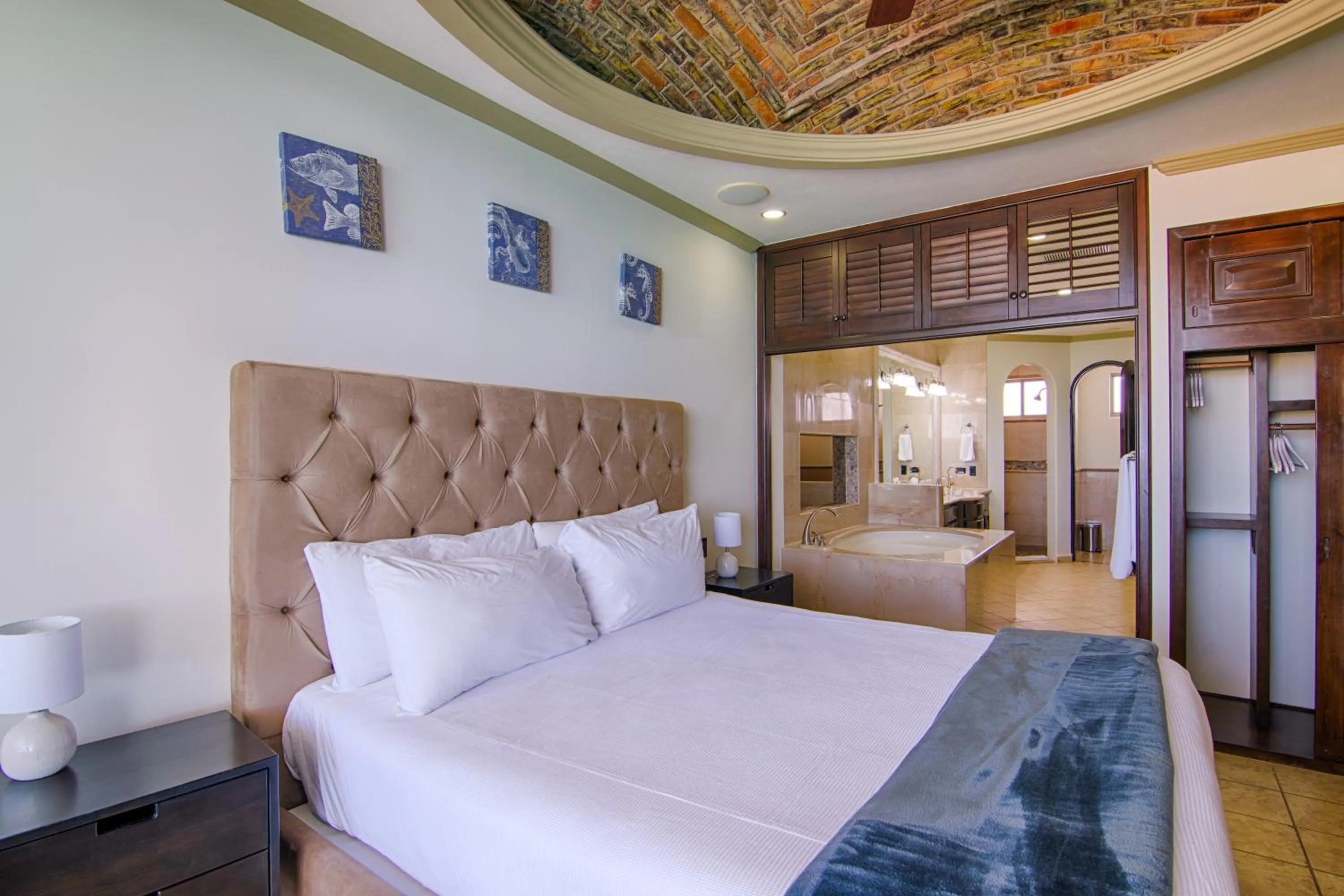 Bed in Esmeralda Beach Resort