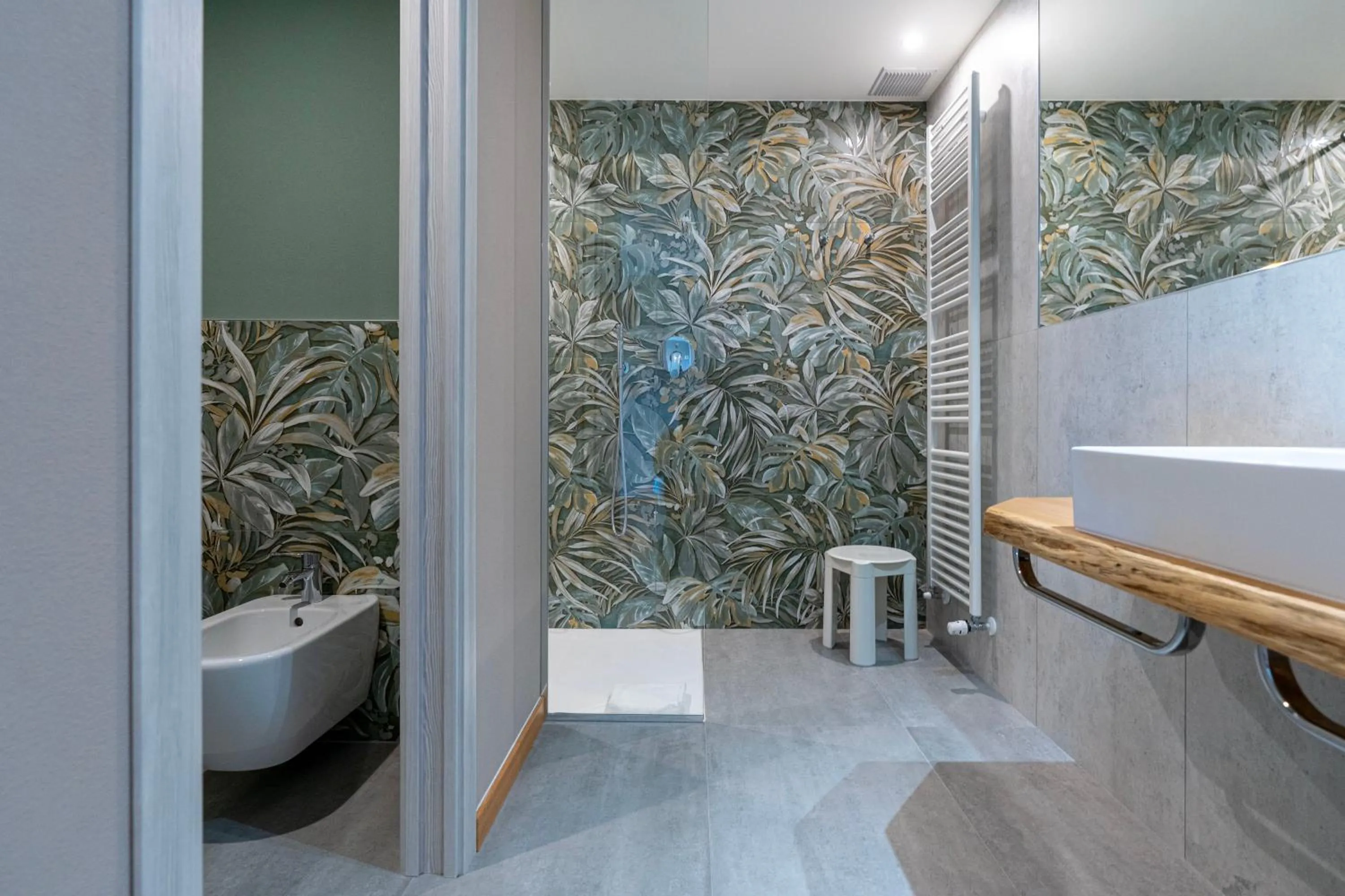 Bathroom in Hotel Saccardi & Spa - Adults Only