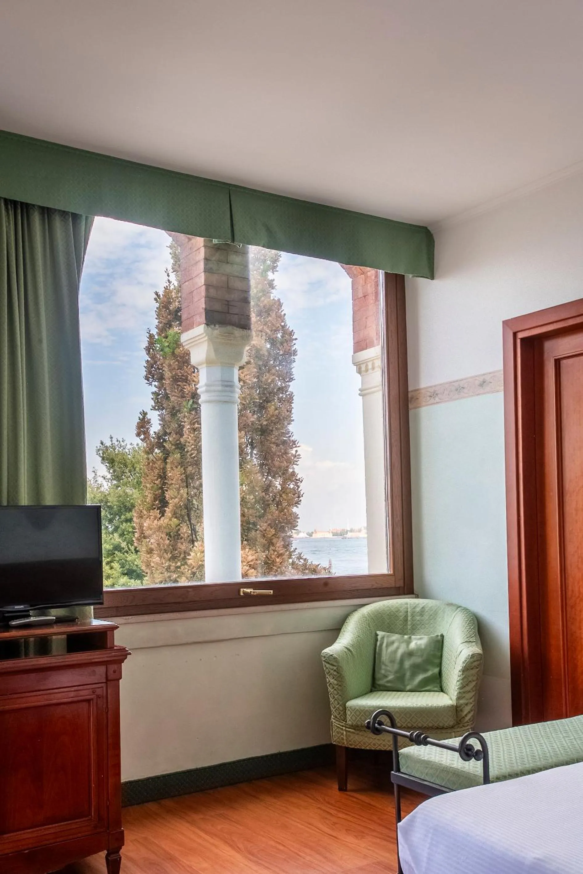 Bedroom, Bed in Hotel Russo Palace